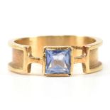 HALLMARKED 9CT GOLD SAPPHIRE RING