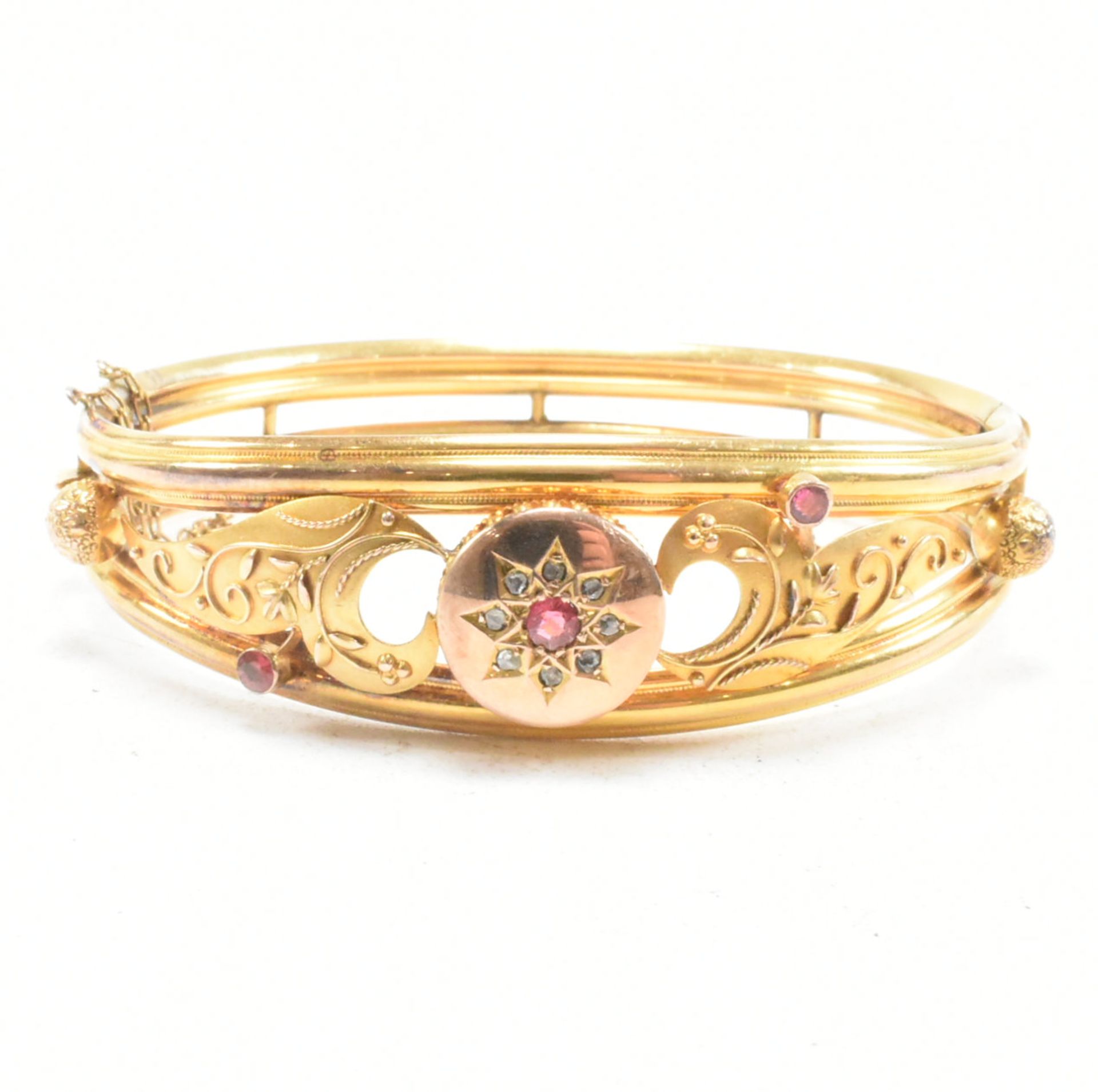 19TH CENTURY GOLD DIAMOND & GEM SET BANGLE