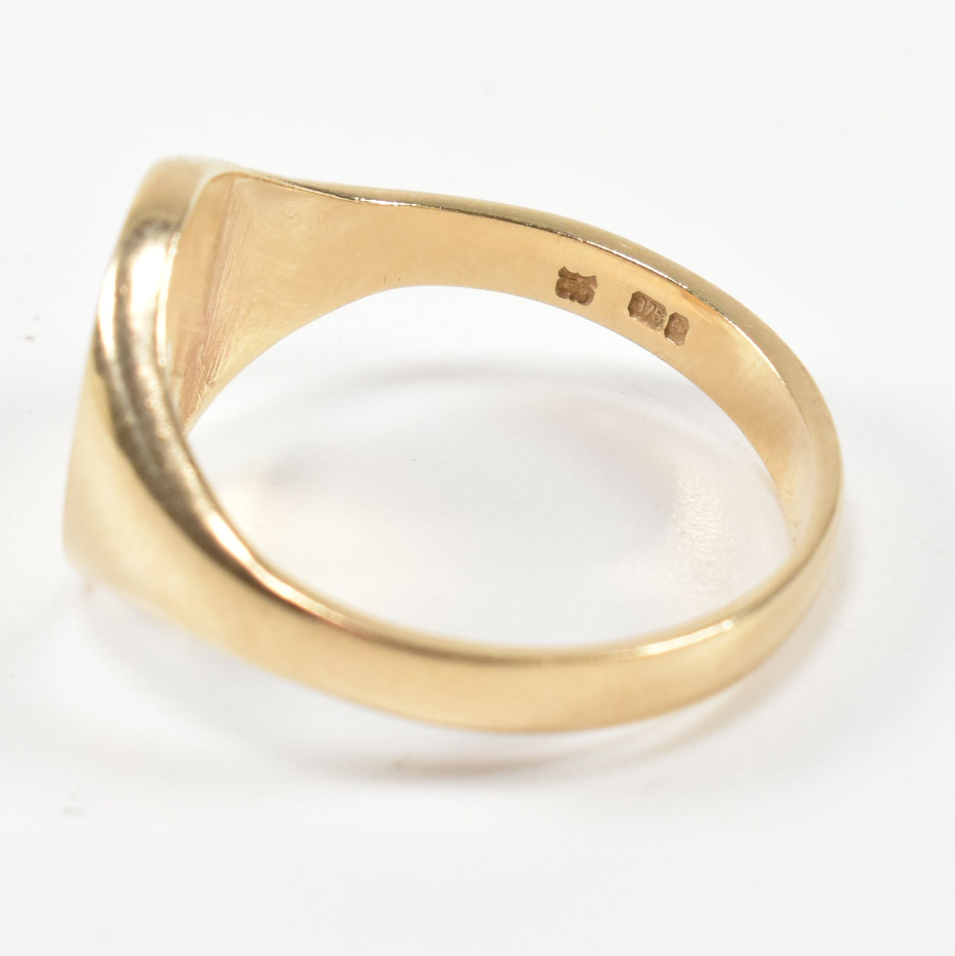 HALLMARKED 9CT GOLD SIGNET RING - Bild 8 aus 9