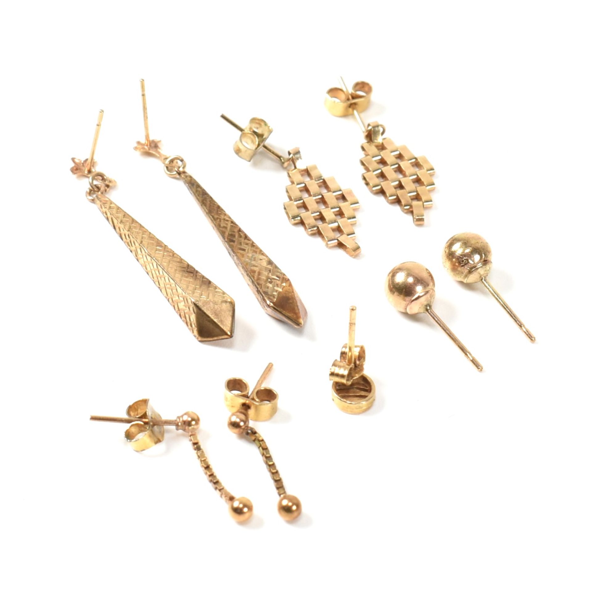 COLLECTION OF 9CT GOLD EARRINGS - Image 2 of 6