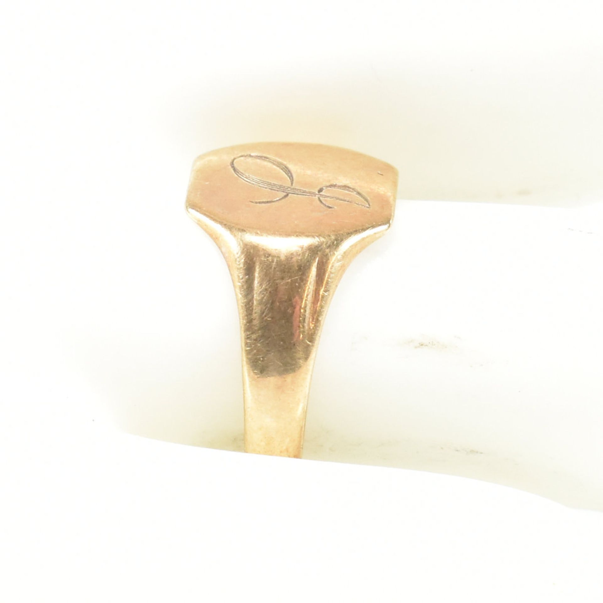 HALLMARKED 9CT GOLD SIGNET RING - Image 8 of 8