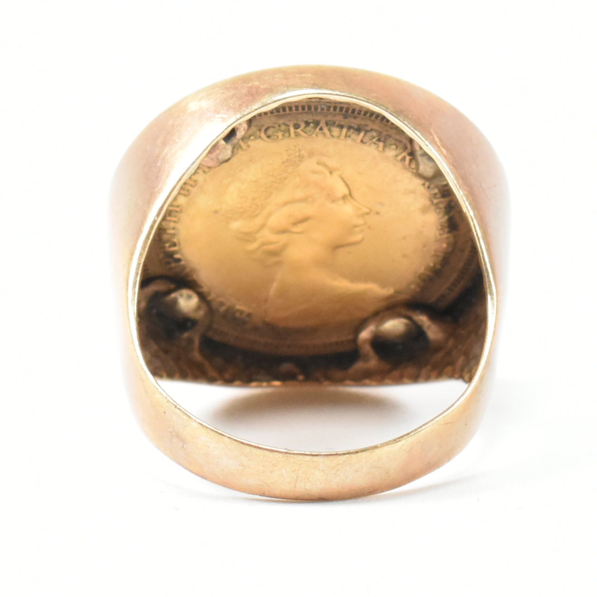 HALLMARKED 9CT GOLD FULL SOVEREIGN MOUNTED SIGNET RING - Bild 5 aus 7