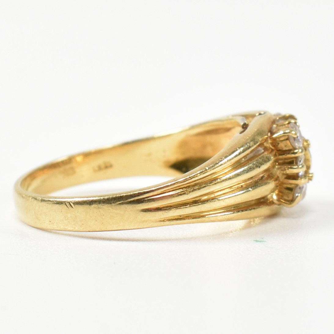 HALLMARKED 18CT GOLD & DIAMOND SIGNET RING - Image 8 of 11