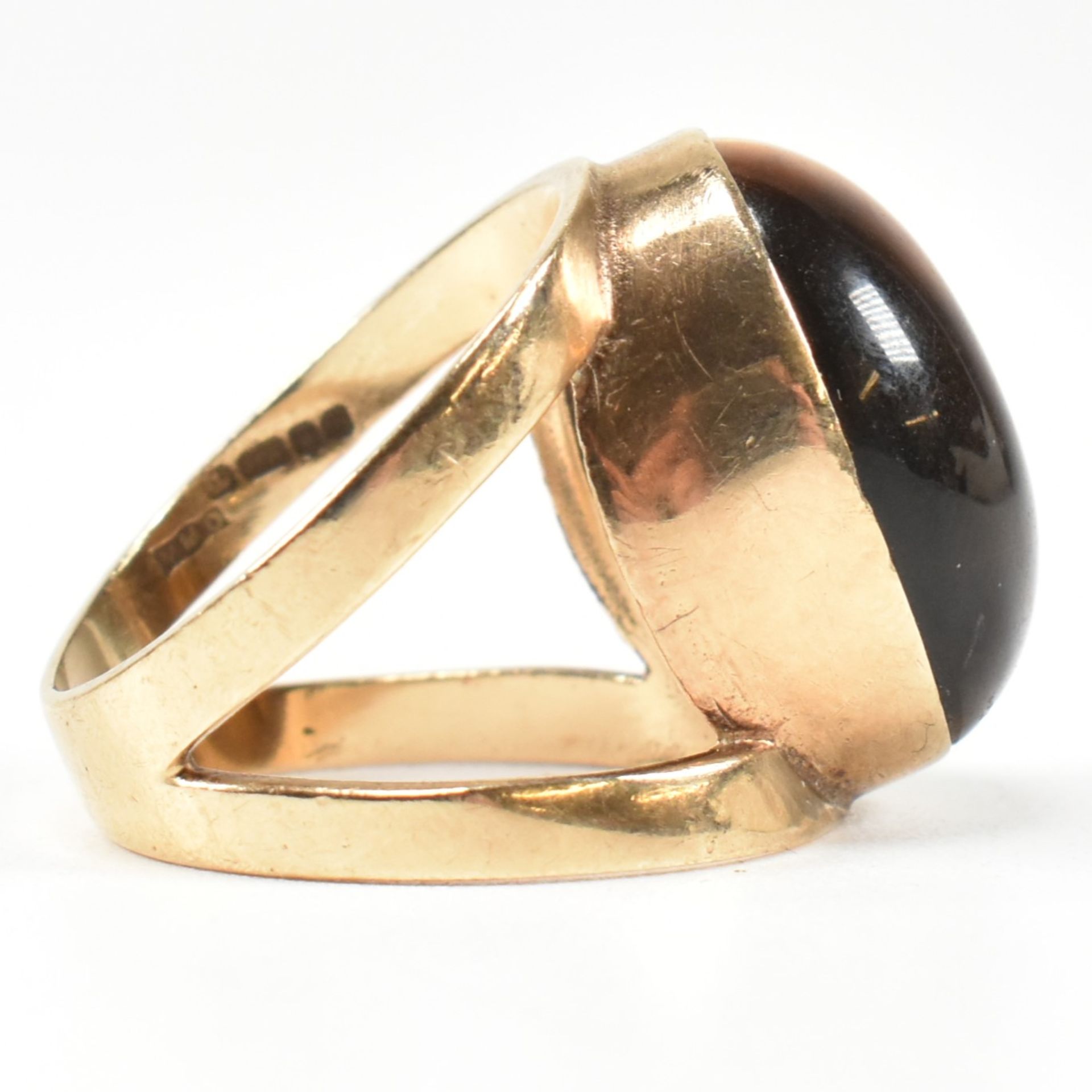 HALLMARKED 9CT GOLD & TIGER'S EYE RING - Image 4 of 9