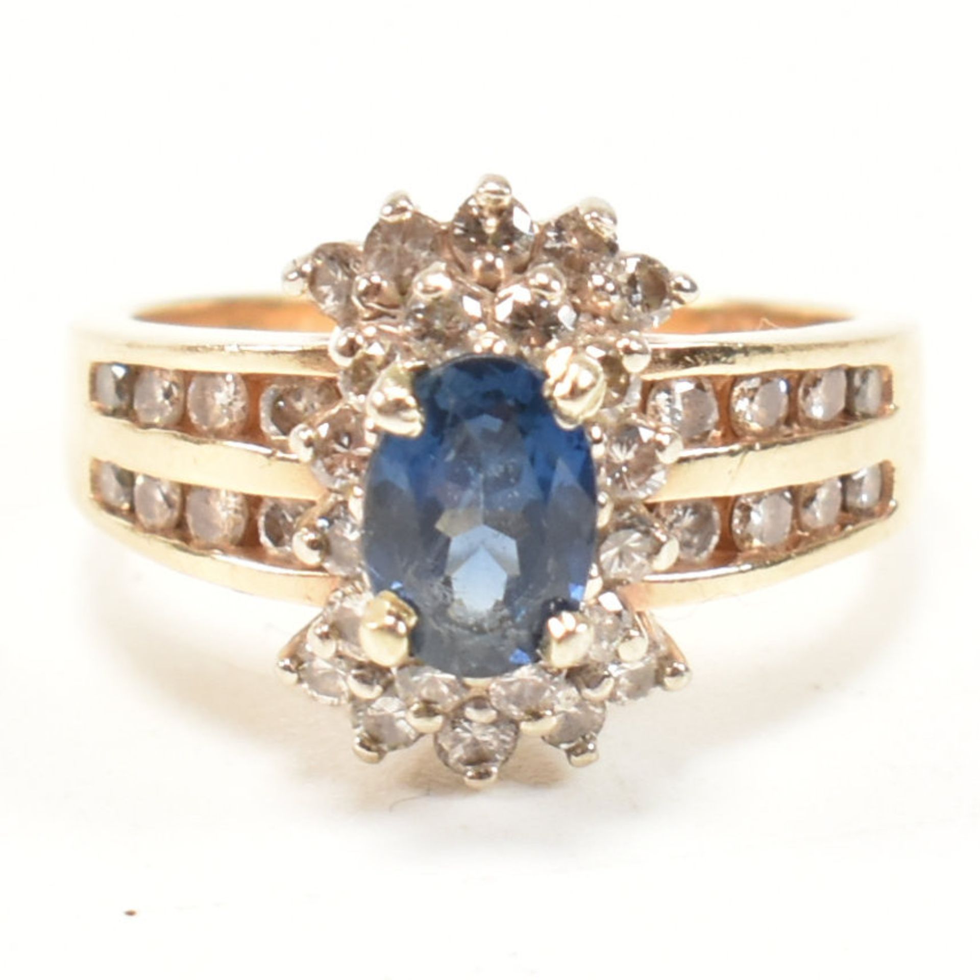 14CT GOLD & SAPPHIRE & DIAMOND CLUSTER RING