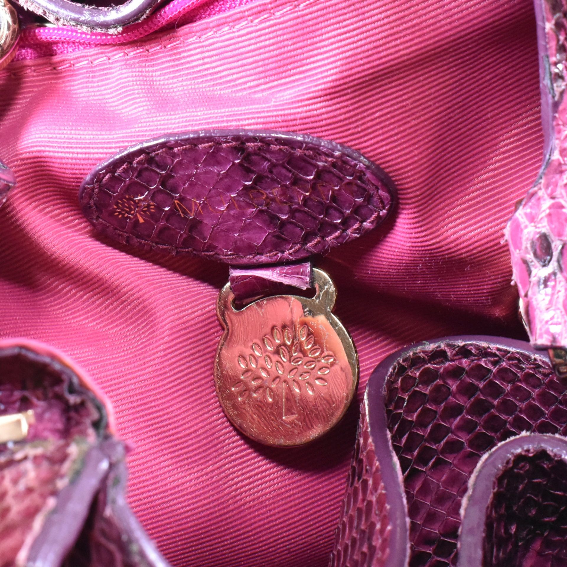 MULBERRY POPPY PINK SNAKESKIN HANDBAG - Image 8 of 10