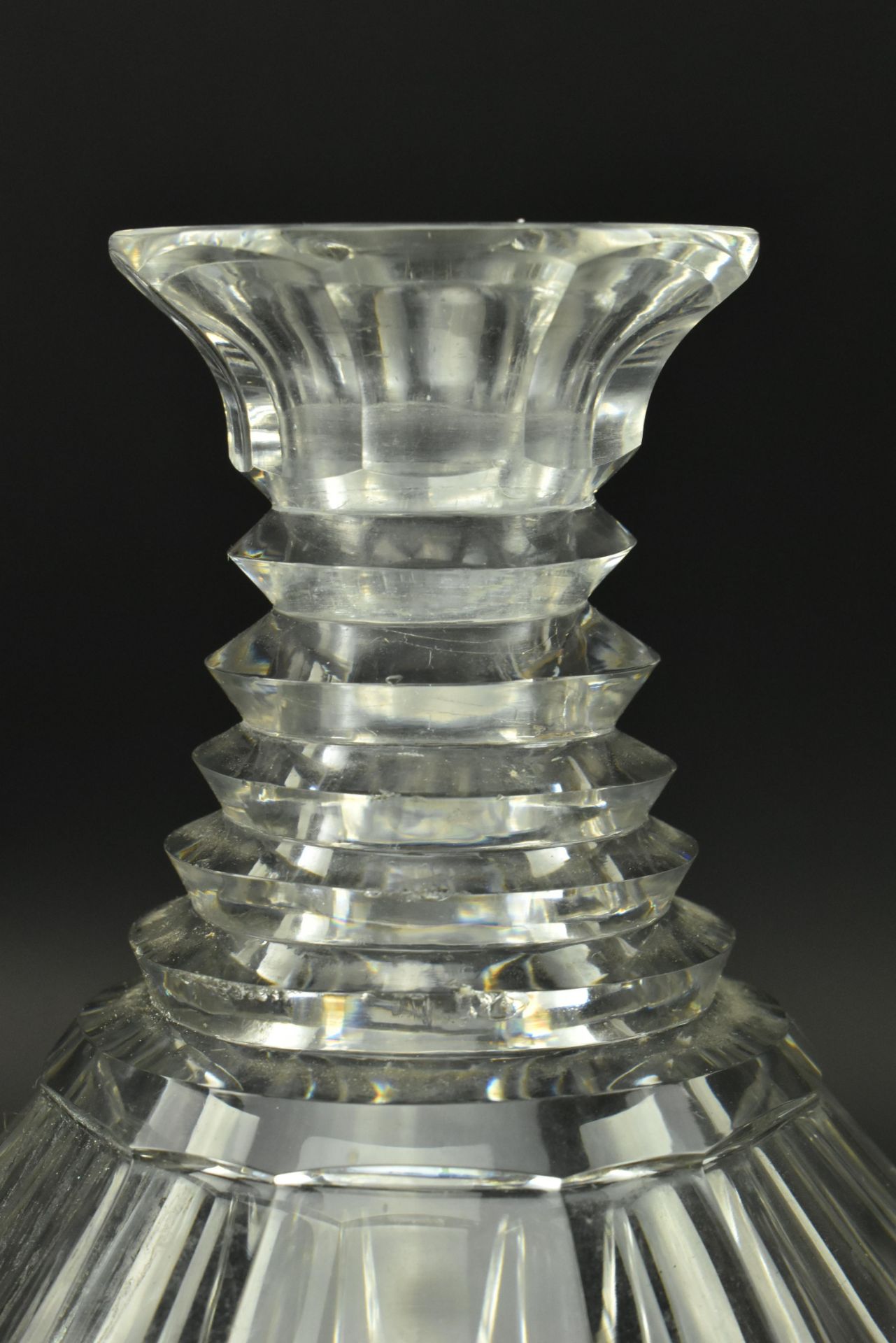 EARLY 19TH CENTURY HEAVY GLASS DECANTER, HOLLOW STOPPER - Image 5 of 8