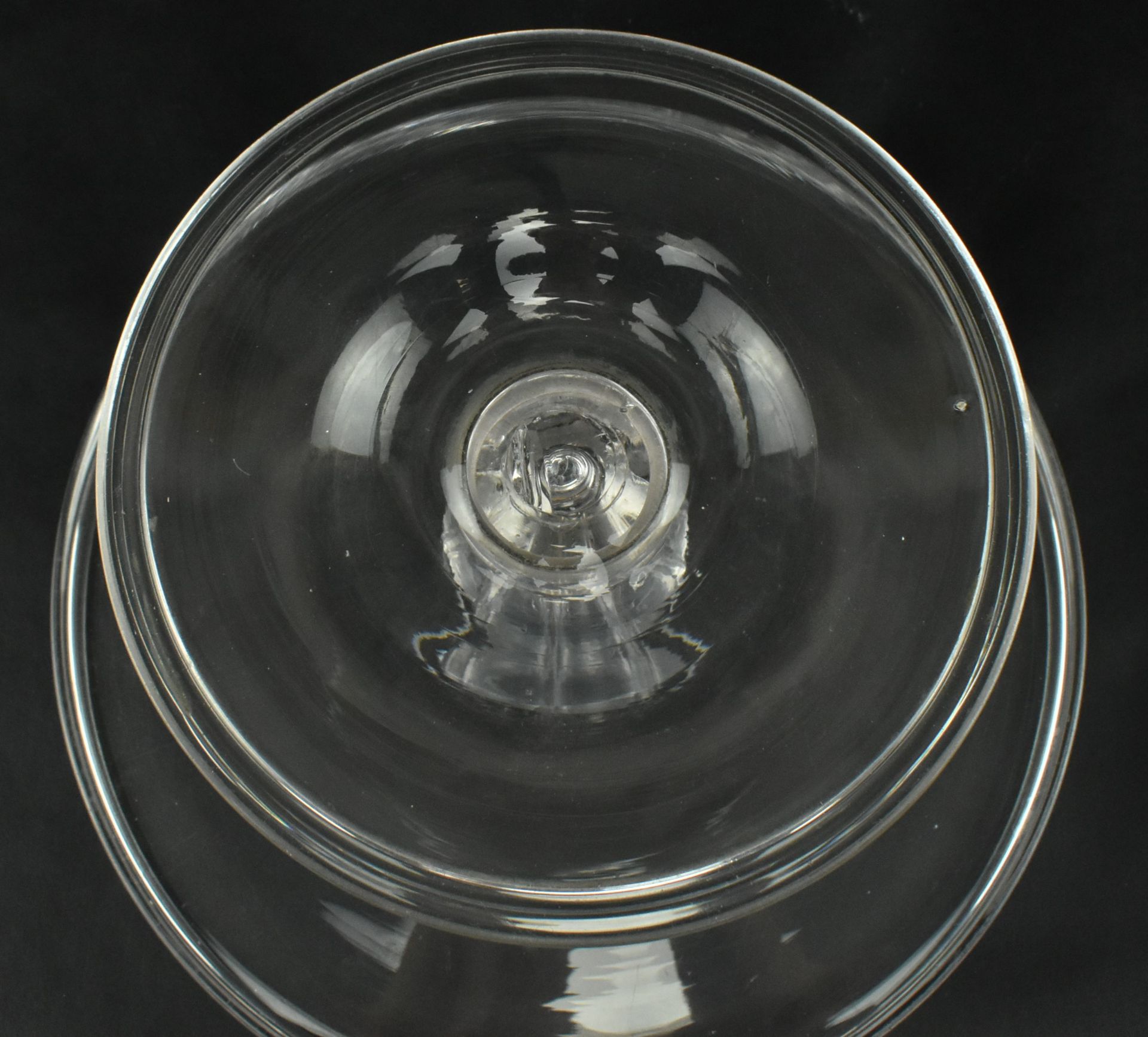 EARLY 19TH CENTURY HAND BLOWN GLASS SILESIAN TAZZA - Image 6 of 8
