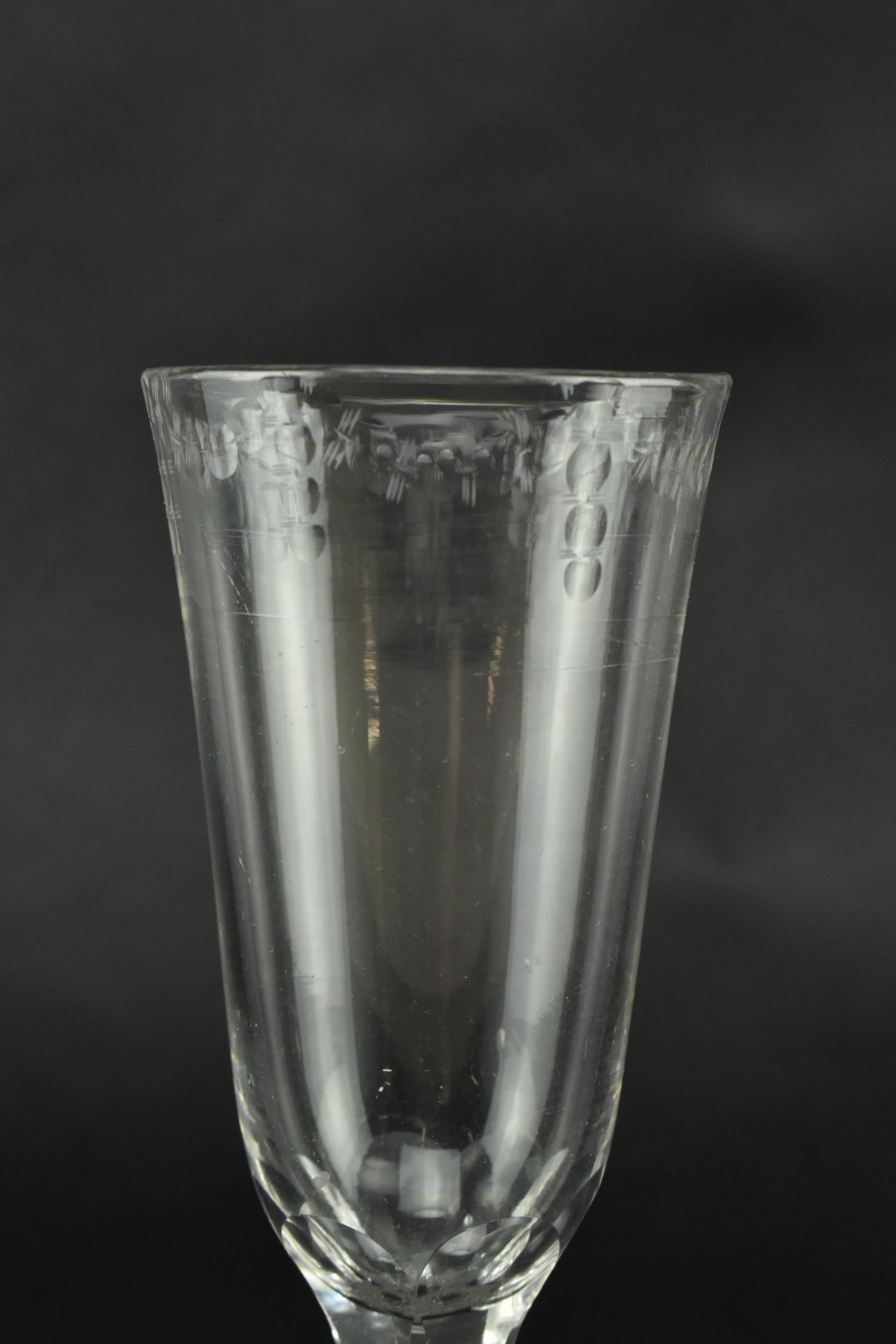 GEORGE III LATE 18TH CENTURY FACETED STEM ALE GLASS - Image 3 of 6