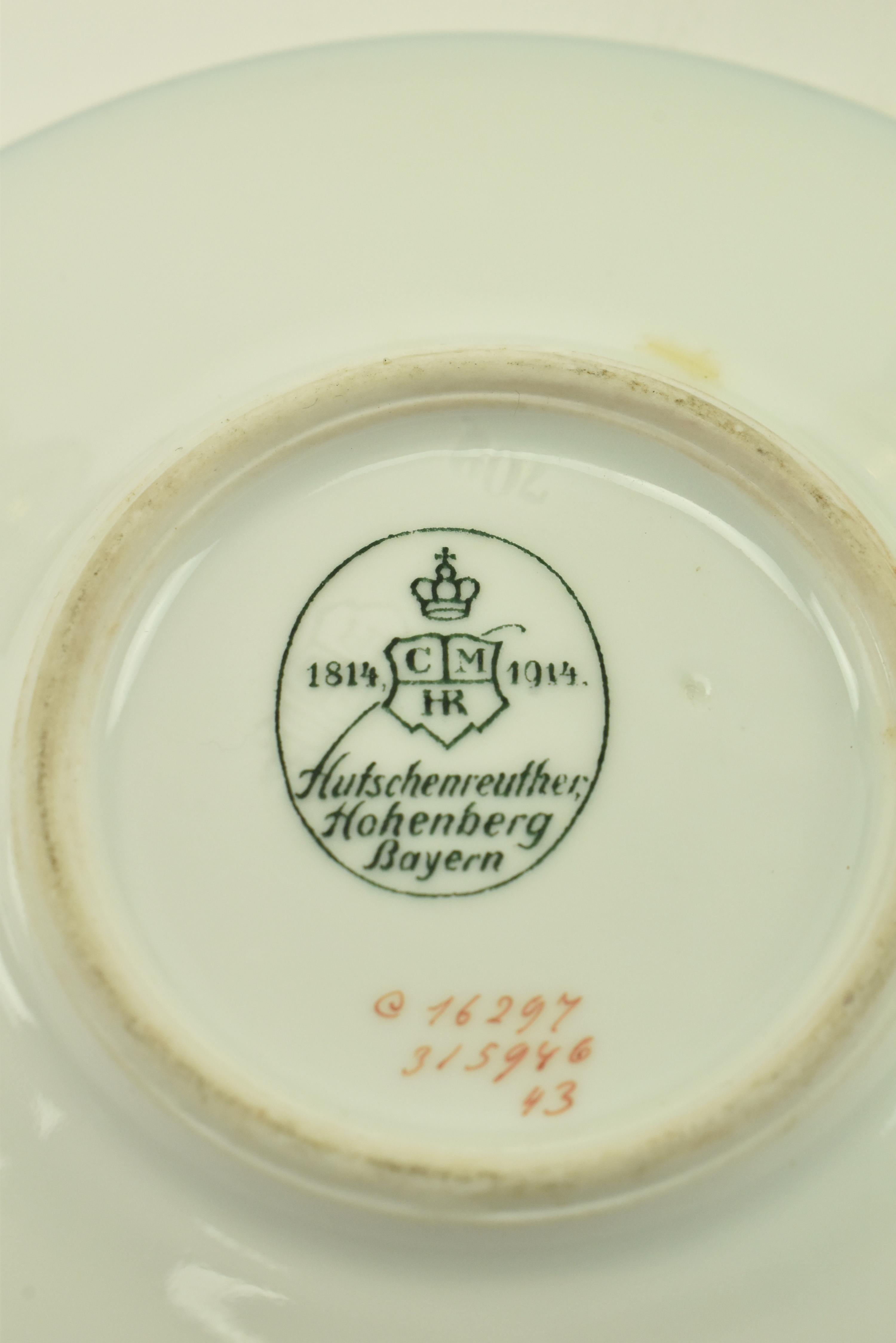 HUTSCHENEREUTHER - EARLY 20TH CENTURY CHINA CUPS & SAUCERS - Image 6 of 6