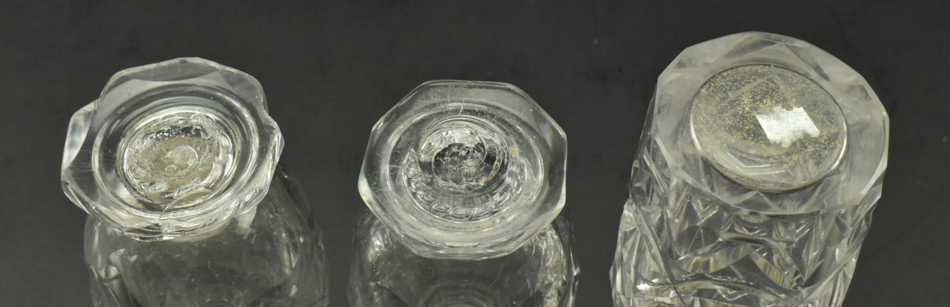 SEVEN 19TH CENTURY SILVER MOUNTED GLASS CRUET BOTTLES - Image 4 of 13