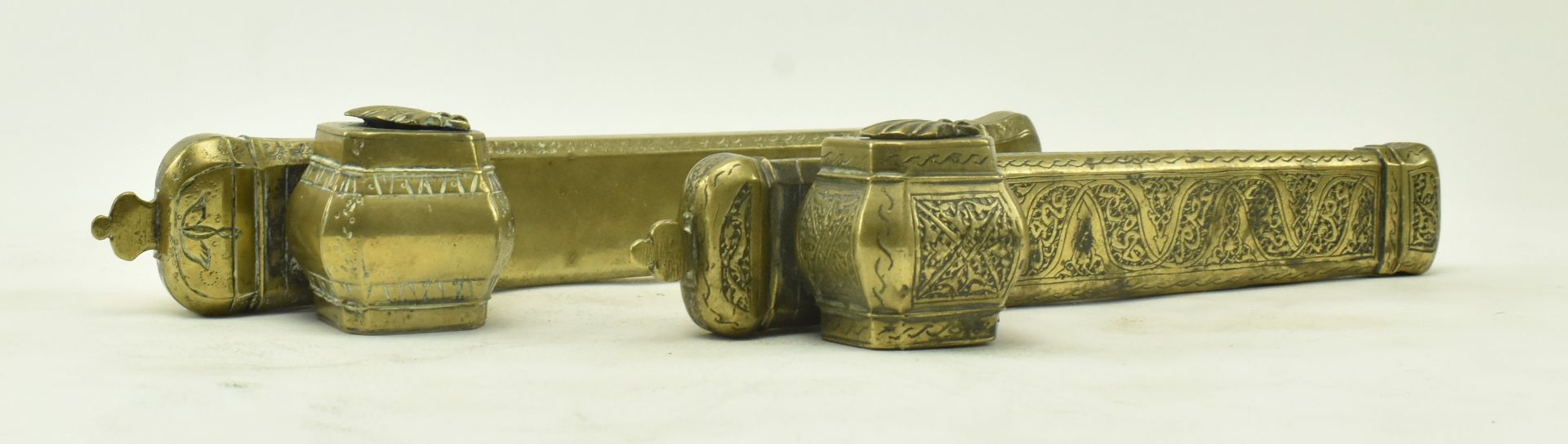 TWO OTTOMAN LATE 19TH CENTURY BRASS PEN & INK QALAMDAN DIVIT - Bild 2 aus 7