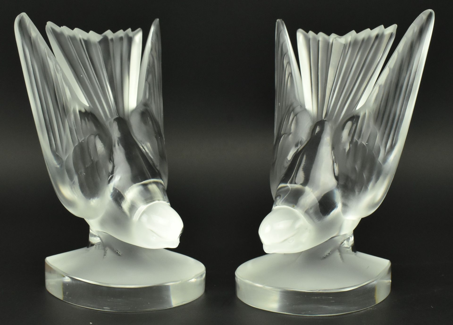 PAIR OF LALIQUE 20TH CENTURY 1970S GLASS HIRONDELLE BOOK ENDS