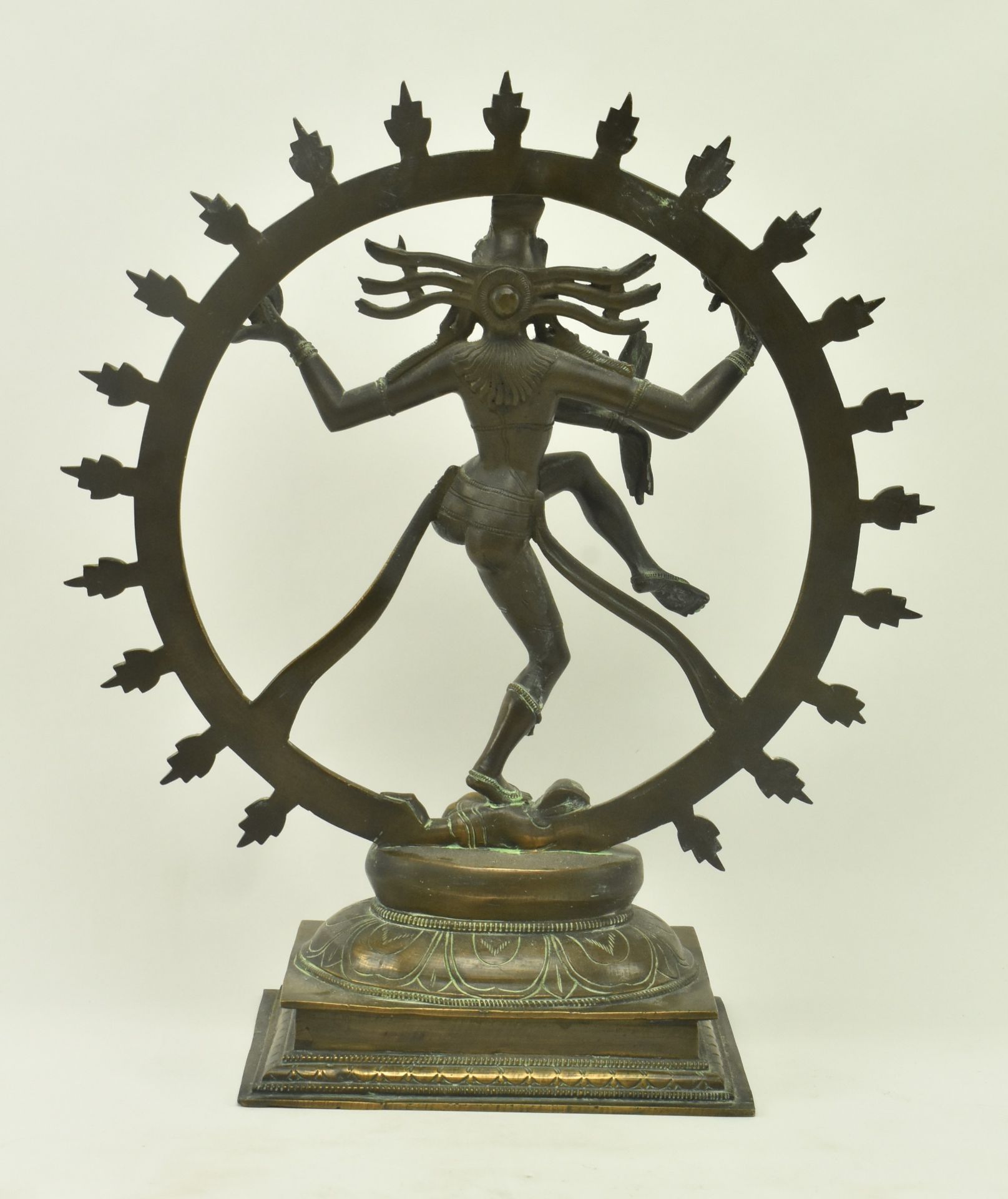 LATE 19TH CENTURY INDIAN DANCING SHIVA BRONZE TEMPLE STATUE - Image 6 of 7