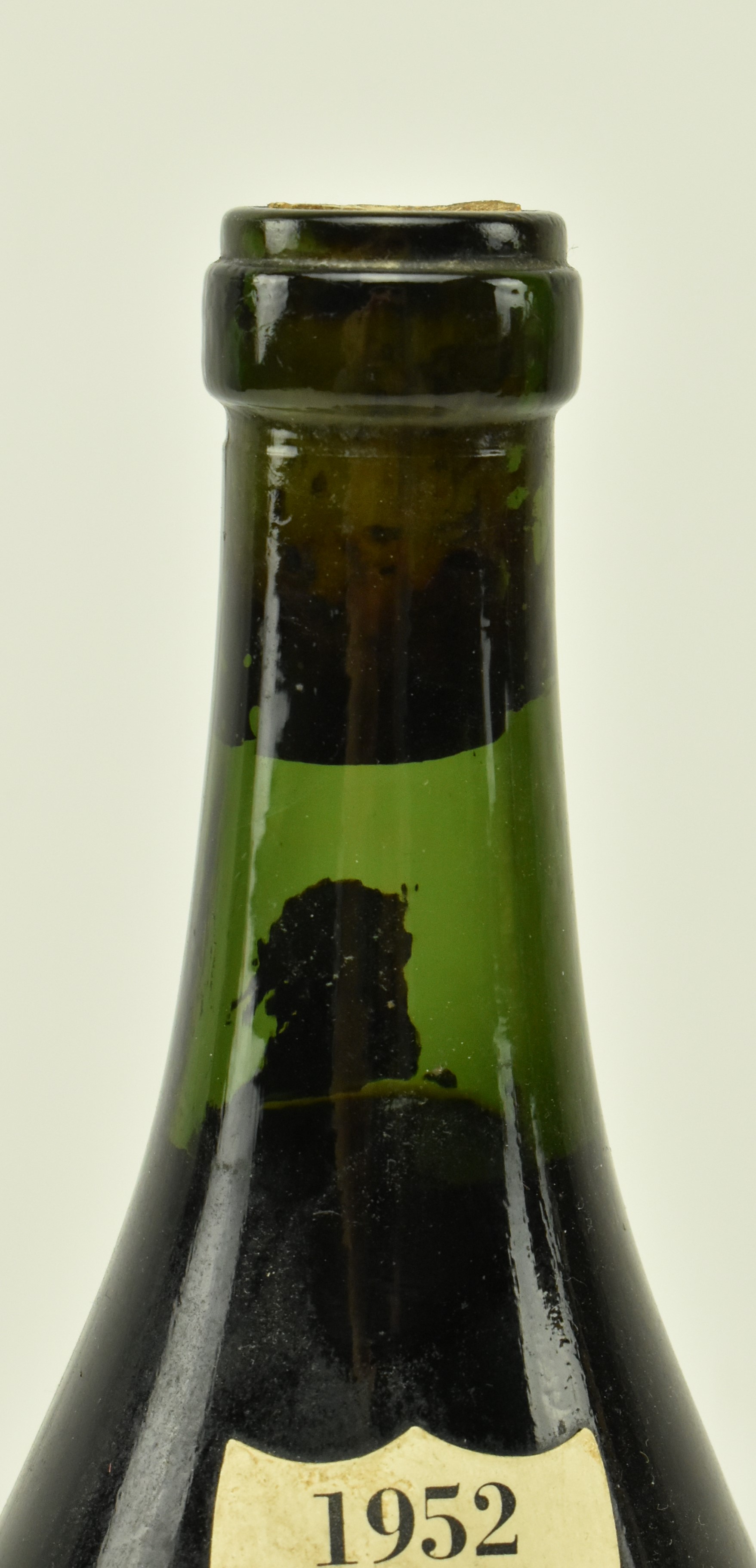 1952 PIERRE PONNELLE FLEURIE RED WINE BOTTLE - Image 3 of 6