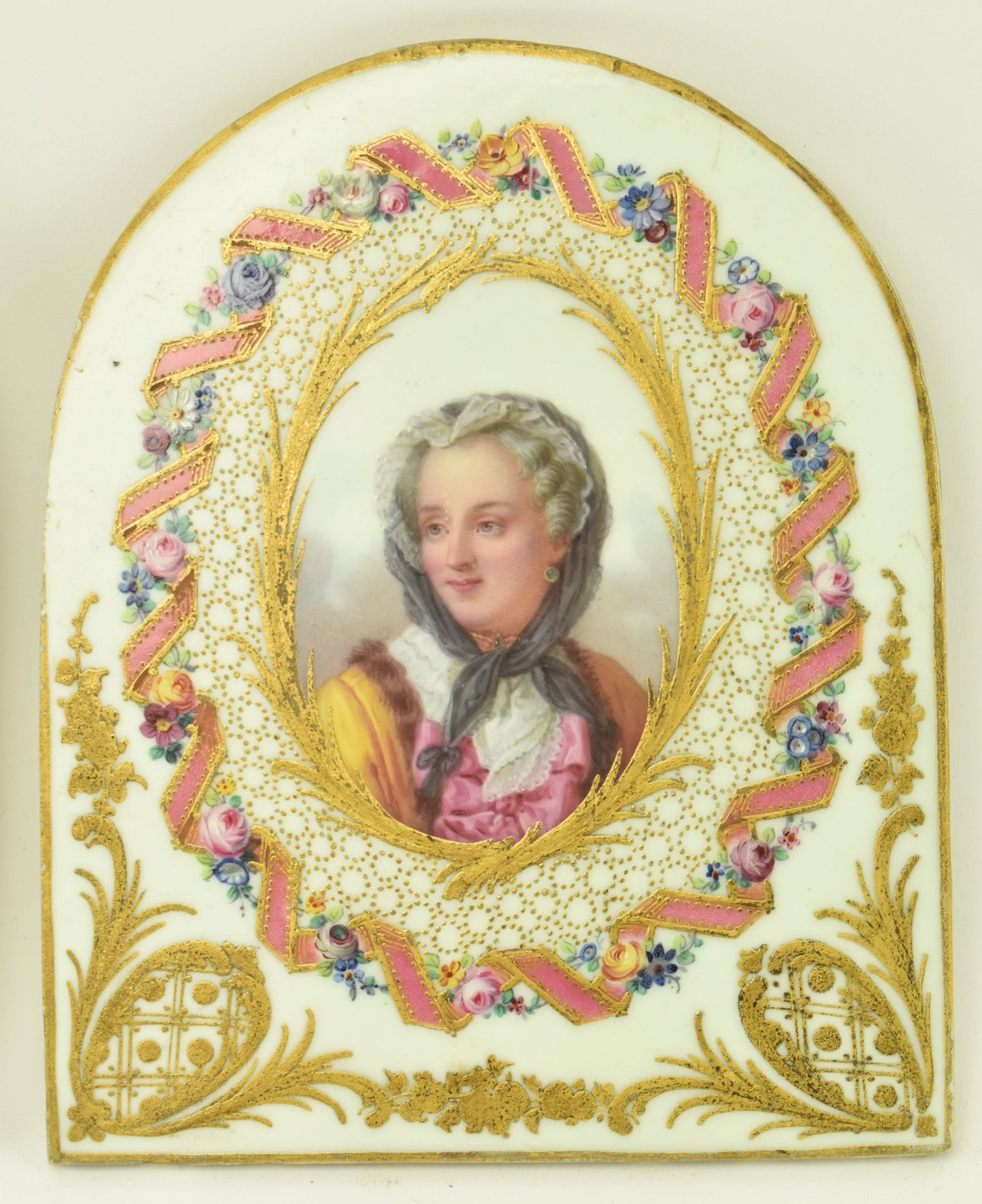 BELIEVED SEVRES PORCELAIN - PAIR OF 19TH CENTURY TILE PORTRAITS - Image 5 of 6