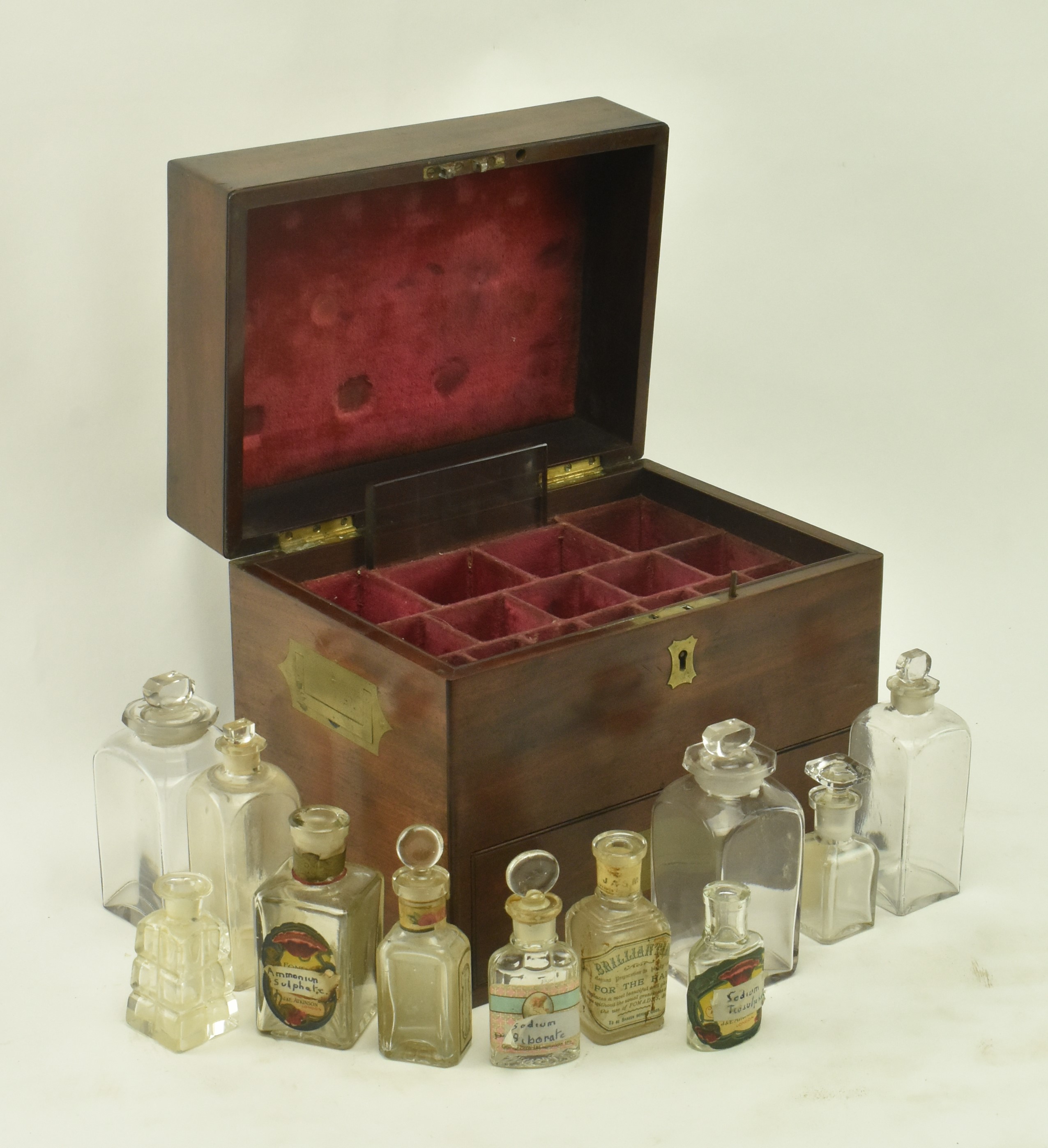 VICTORIAN CASED MAHOGANY HOMEOPATHIC REMEDY SET - Image 2 of 6