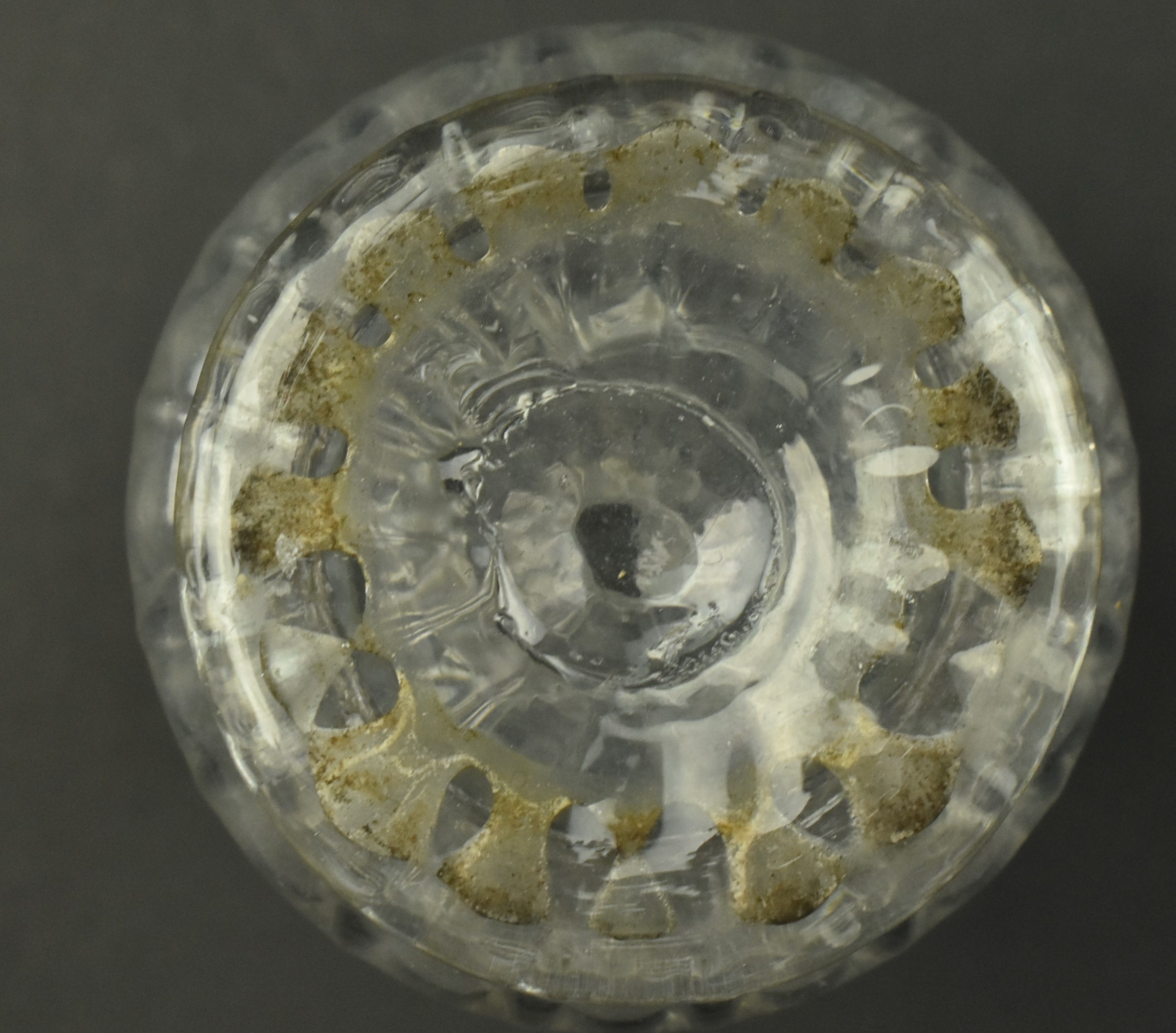 EARLY 19TH CENTURY RIBBED GLASS VIAL WITH STOPPER - Image 7 of 7