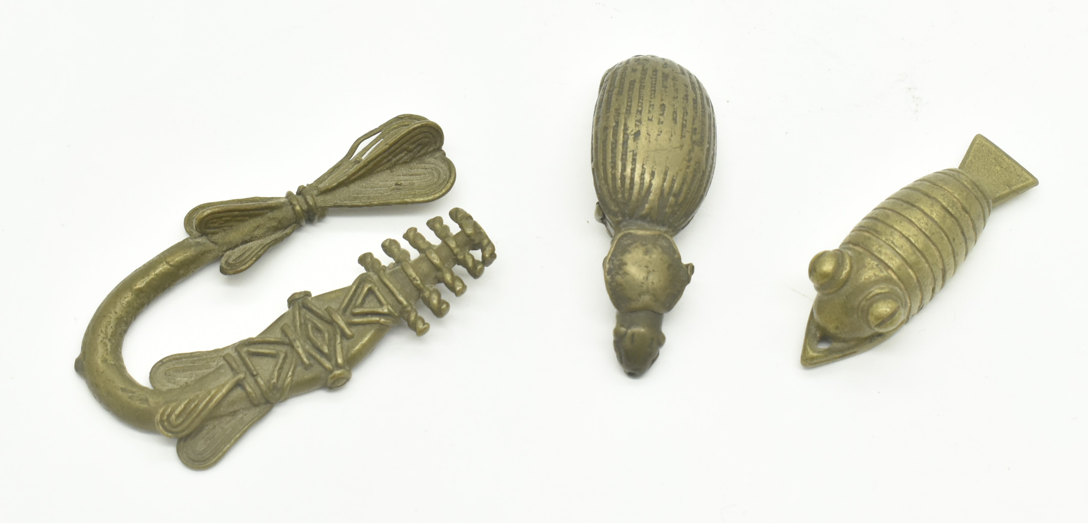 COLLECTION OF FIVE AFRICAN GHANA ASHANTI AKAN GOLD WEIGHTS - Image 4 of 8