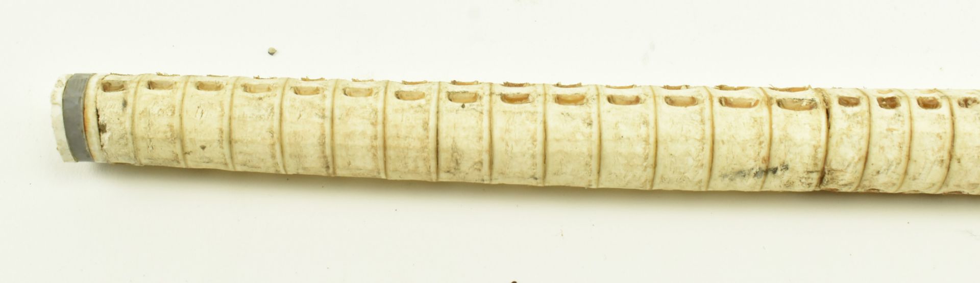 EARLY 20TH CENTURY SHARK VERTEBRAE WALKING STICK - Image 5 of 7