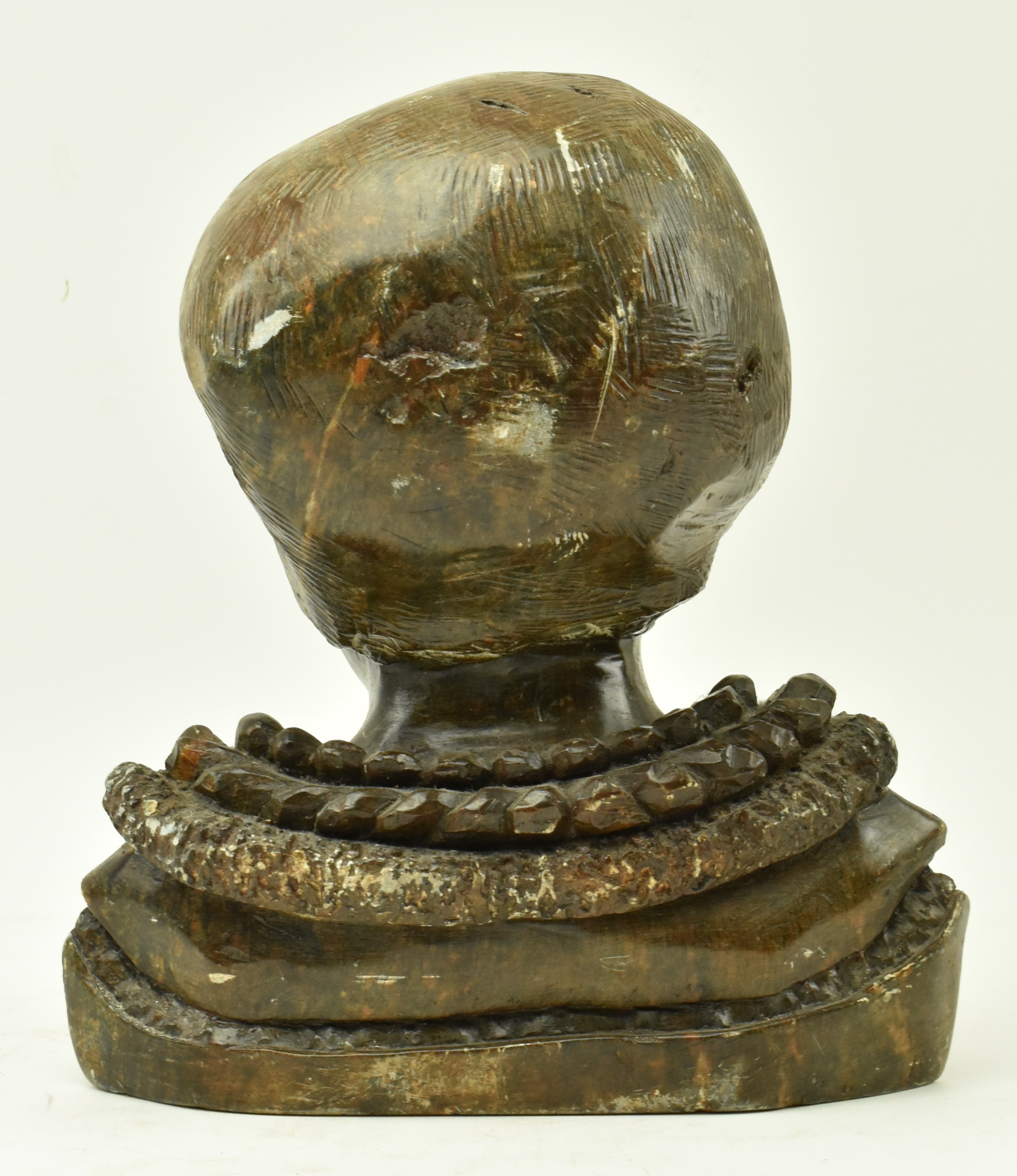 JOSEPH NDLOVU (B. 1953) - 20TH CENTURY 1985 SOAPSTONE BUST - Image 3 of 6