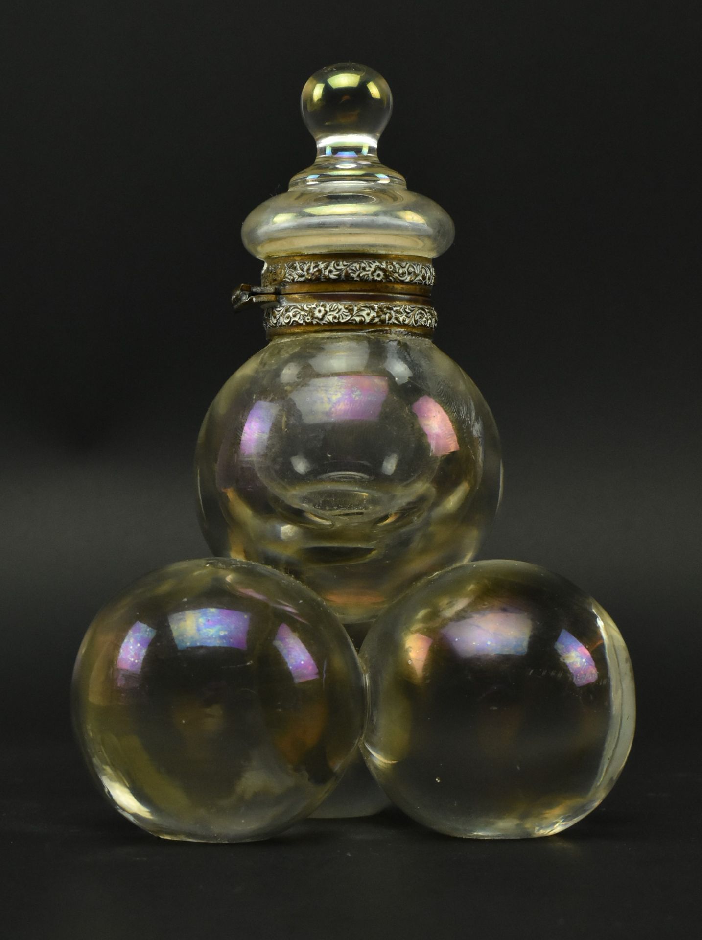 HARRACH LATE 19TH CENTURY IRIDESCENT GLASS BUBBLES INKWELL