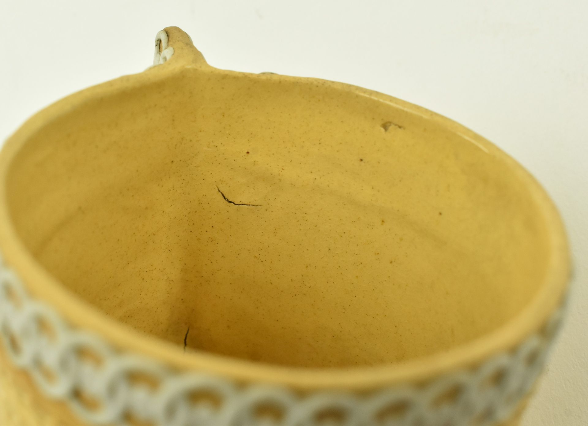 GEORGE III 18TH CENTURY CERAMIC CANEWARE CUSTARD CUP - Image 7 of 7