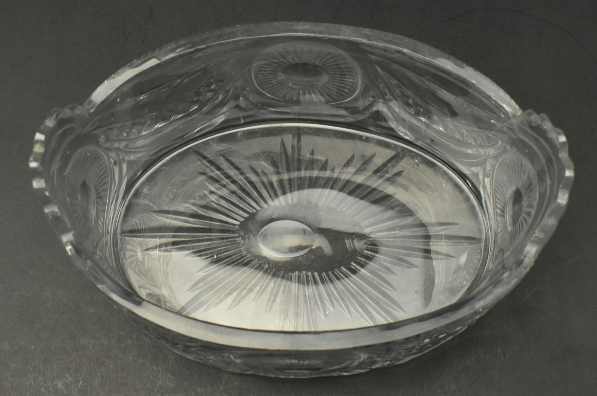 EARLY 19TH CENTURY CUT GLASS BONBON DISH - Bild 4 aus 6