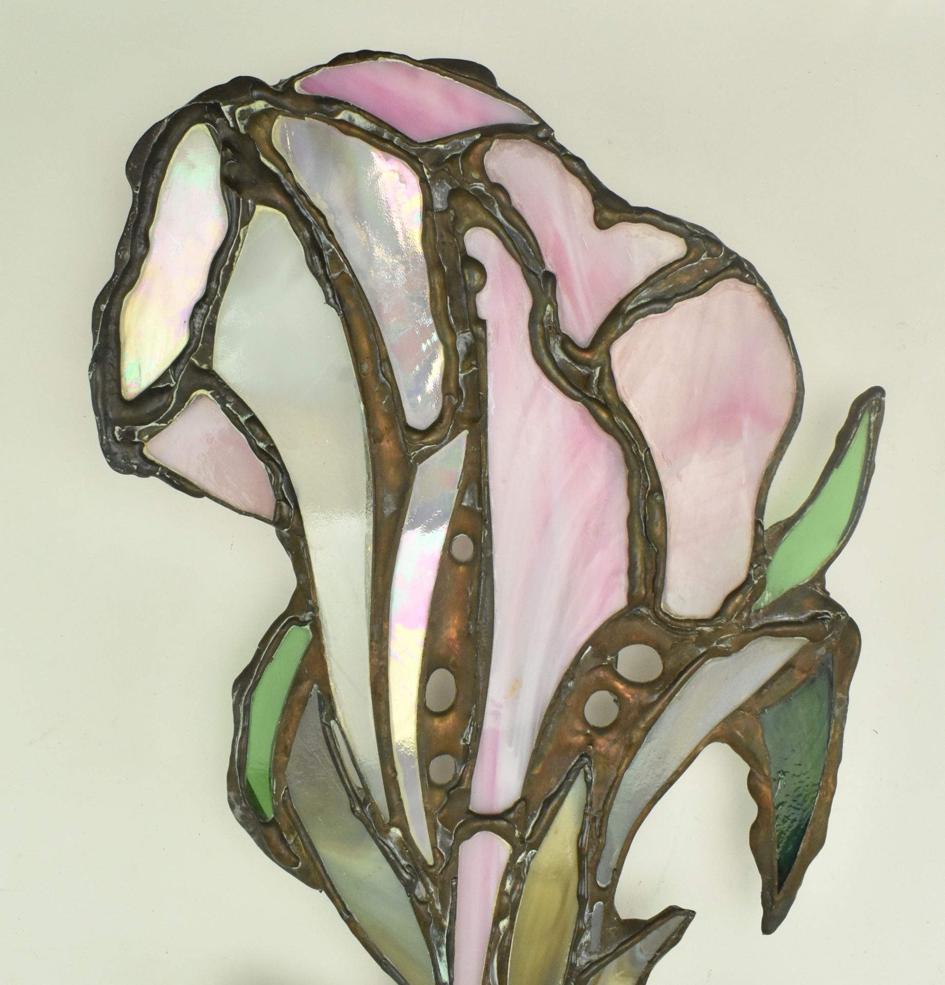 JOHN LEATHWOOD - STAINED LEADED GLASS FLOWER WALL PANEL - Image 4 of 6