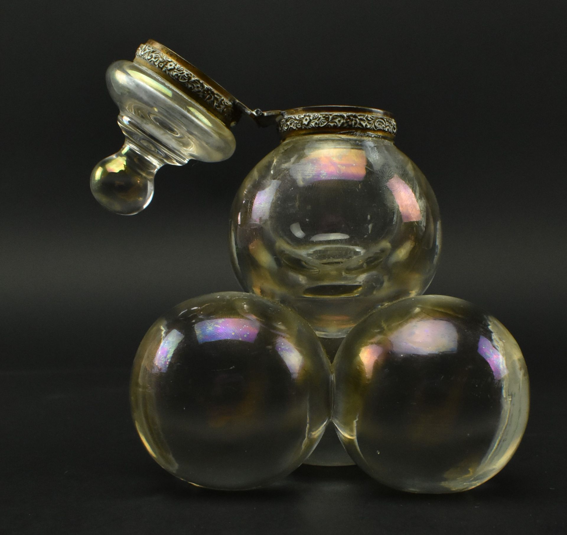 HARRACH LATE 19TH CENTURY IRIDESCENT GLASS BUBBLES INKWELL - Bild 4 aus 6