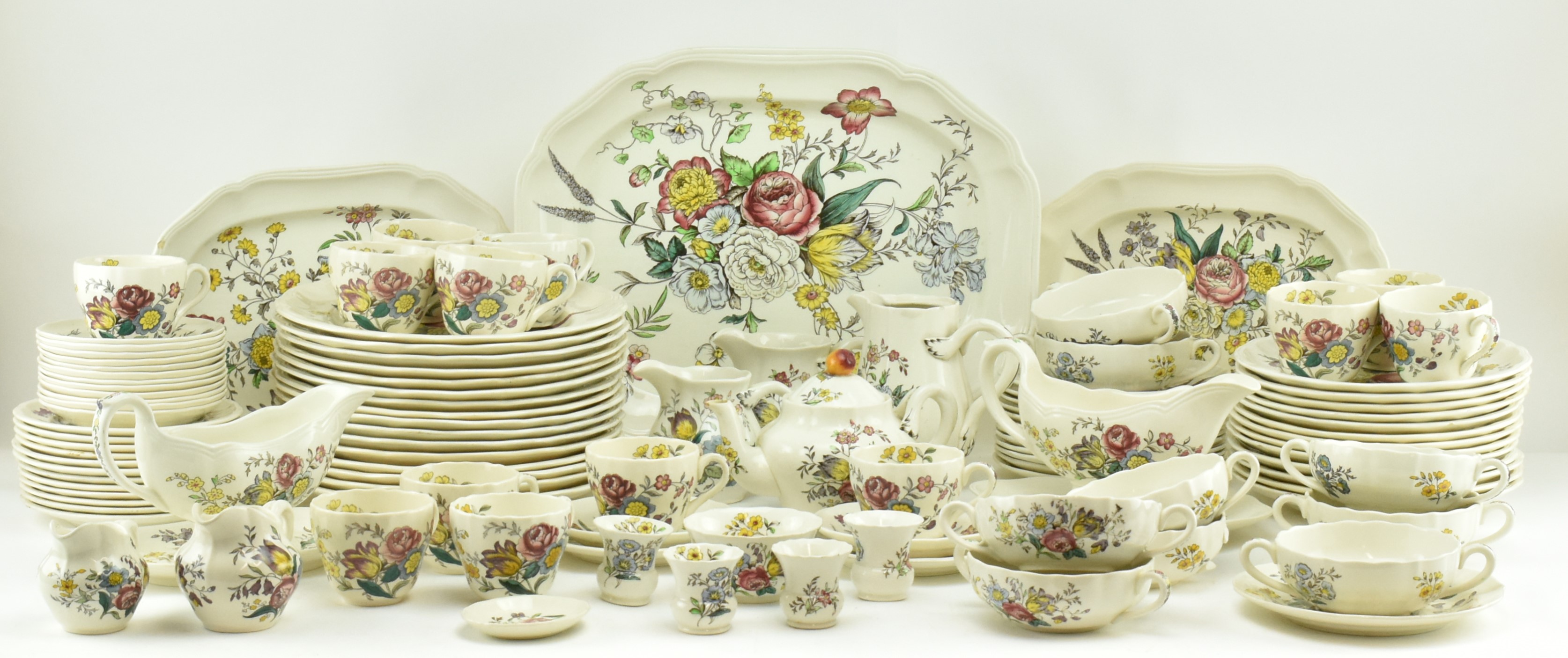 COPELAND SPODE - EXTENSIVE GAINSBOROUGH DINNER SERVICE