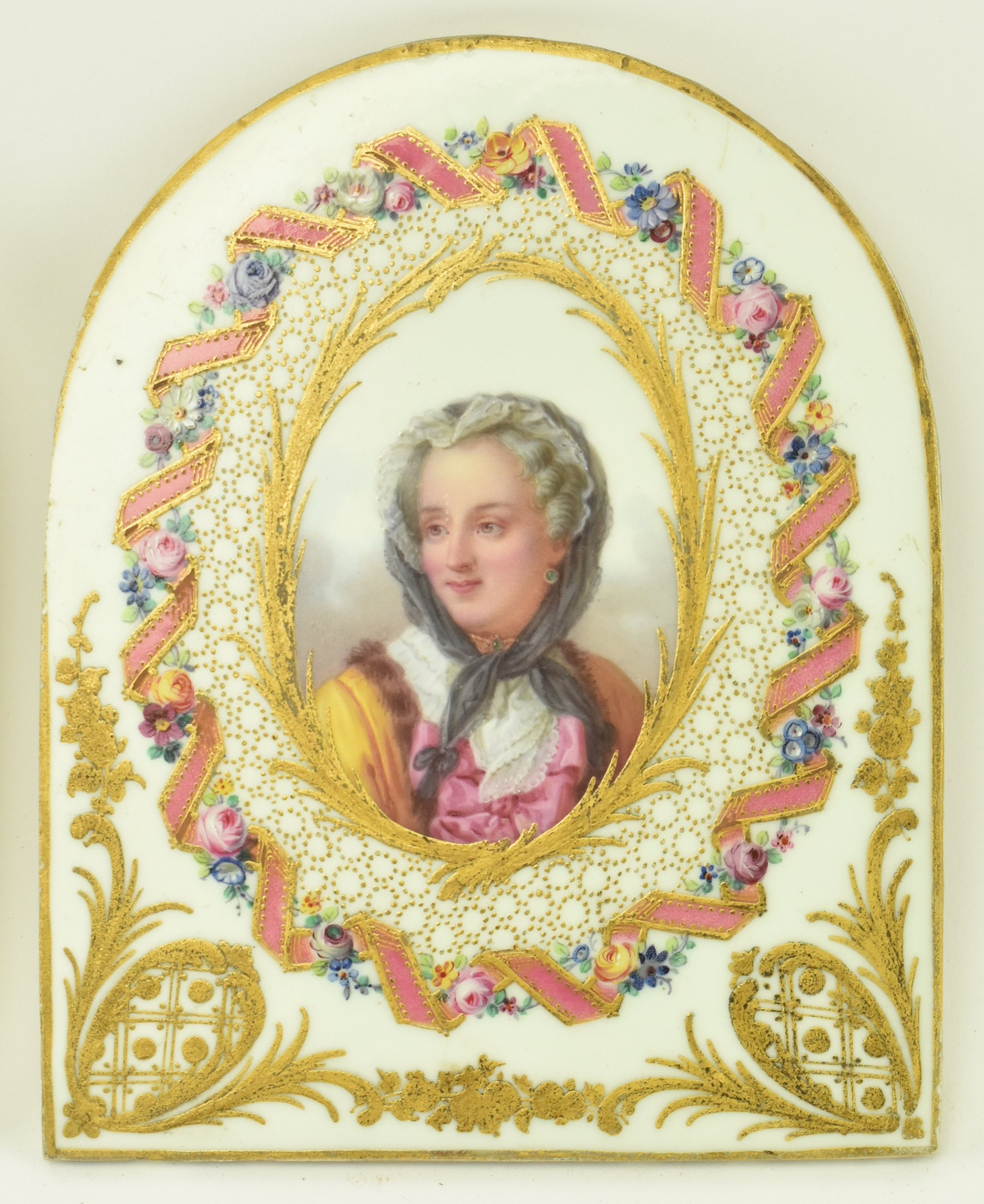 BELIEVED SEVRES PORCELAIN - PAIR OF 19TH CENTURY TILE PORTRAITS - Image 4 of 6