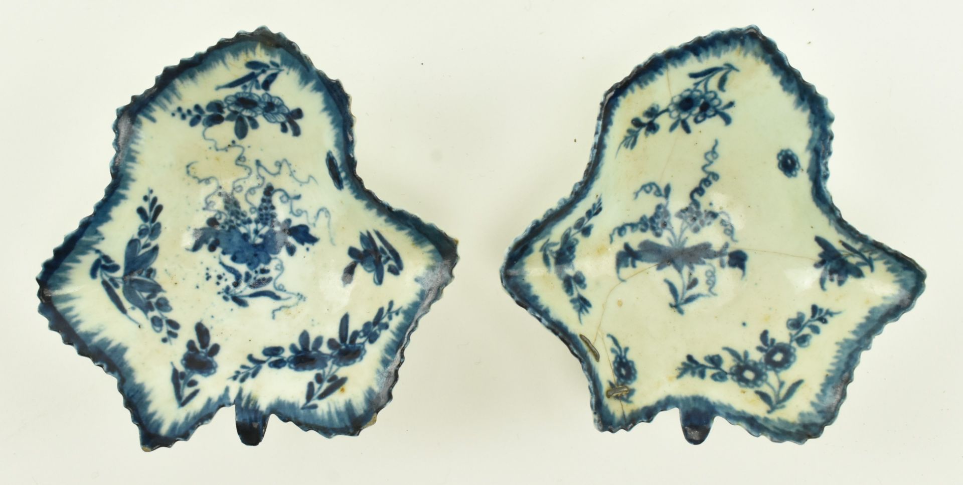 FOUR 18TH CENTURY WORCESTER BLUE & WHITE LEAF PICKLE DISHES - Image 4 of 9