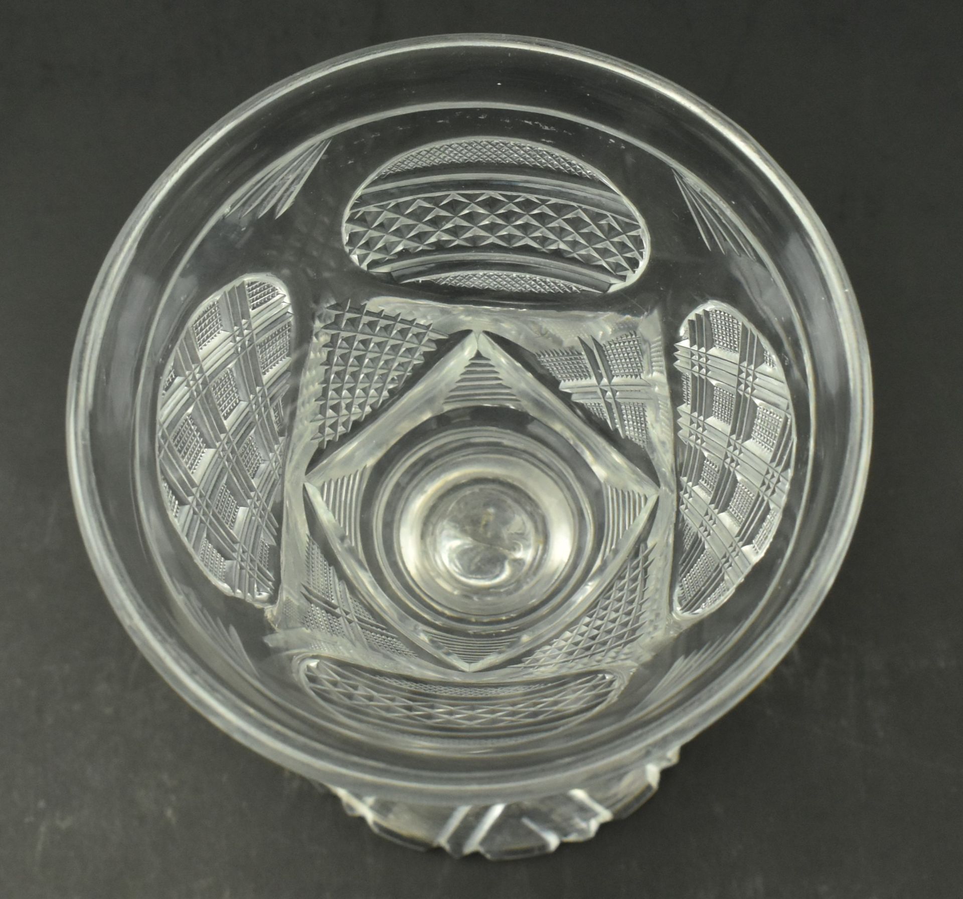 GEORGE III CIRCA 1820 DIAMOND CUT WINE GLASS, KNOPPED STEM - Image 2 of 6