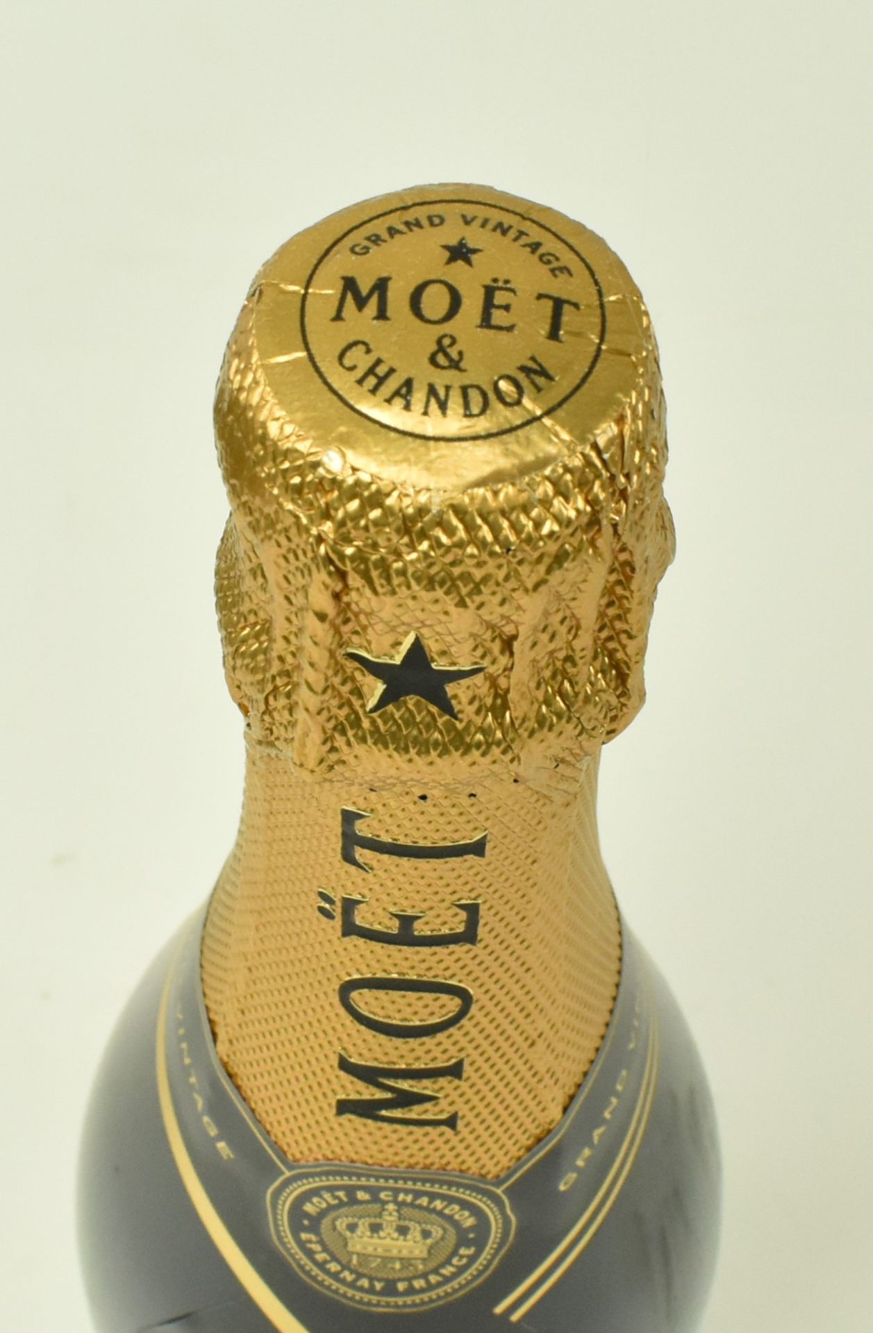 MOET & CHANDON CHAMPAGNE 2004 GRAND VINTAGE, BOXED - Image 3 of 9