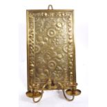 ARTS & CRAFTS AESTHETIC BRASS WALL SCONCE