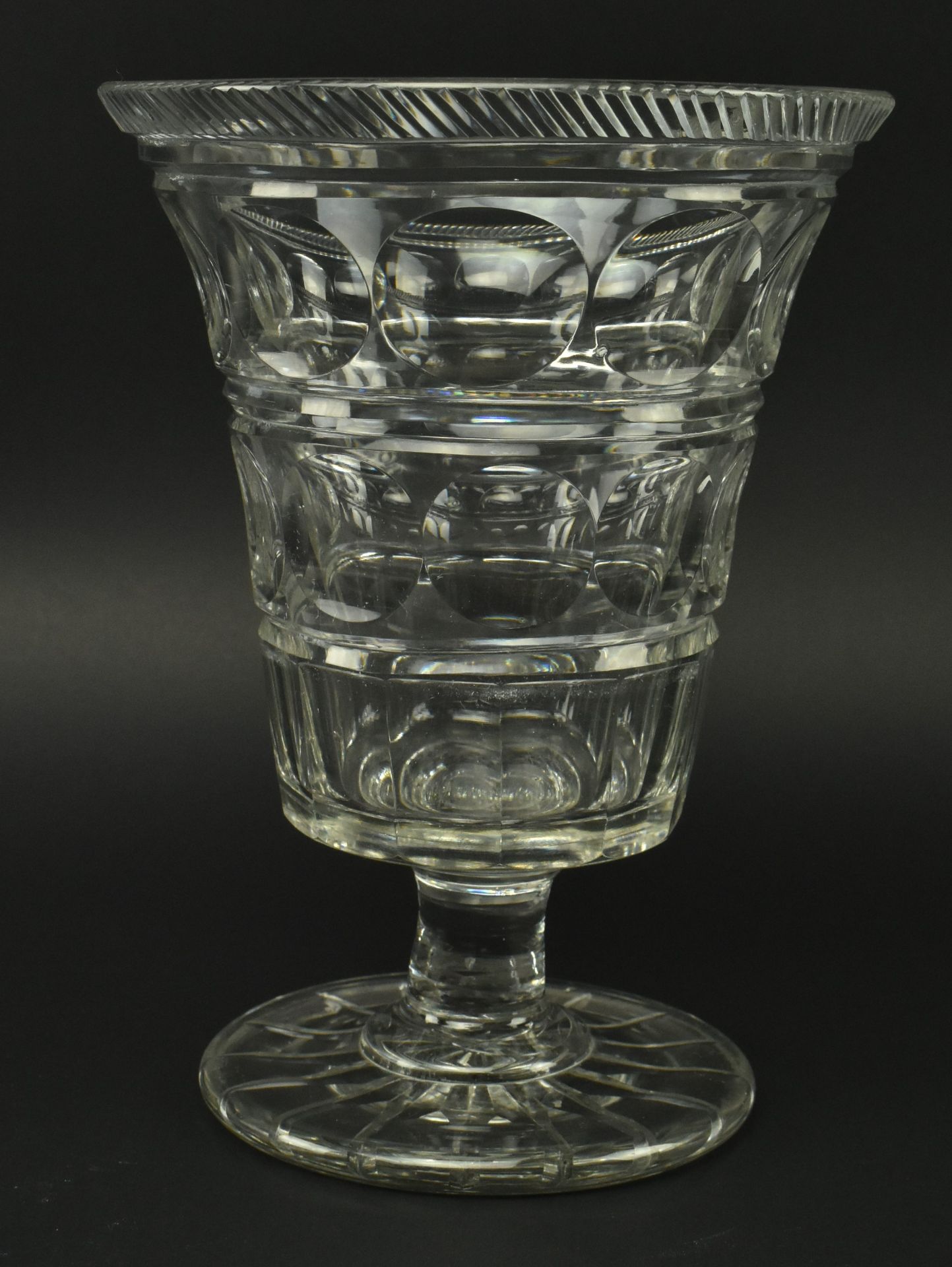 GEORGE IV CIRCA 1830S CELERY GLASS WITH PRINTIES VASE