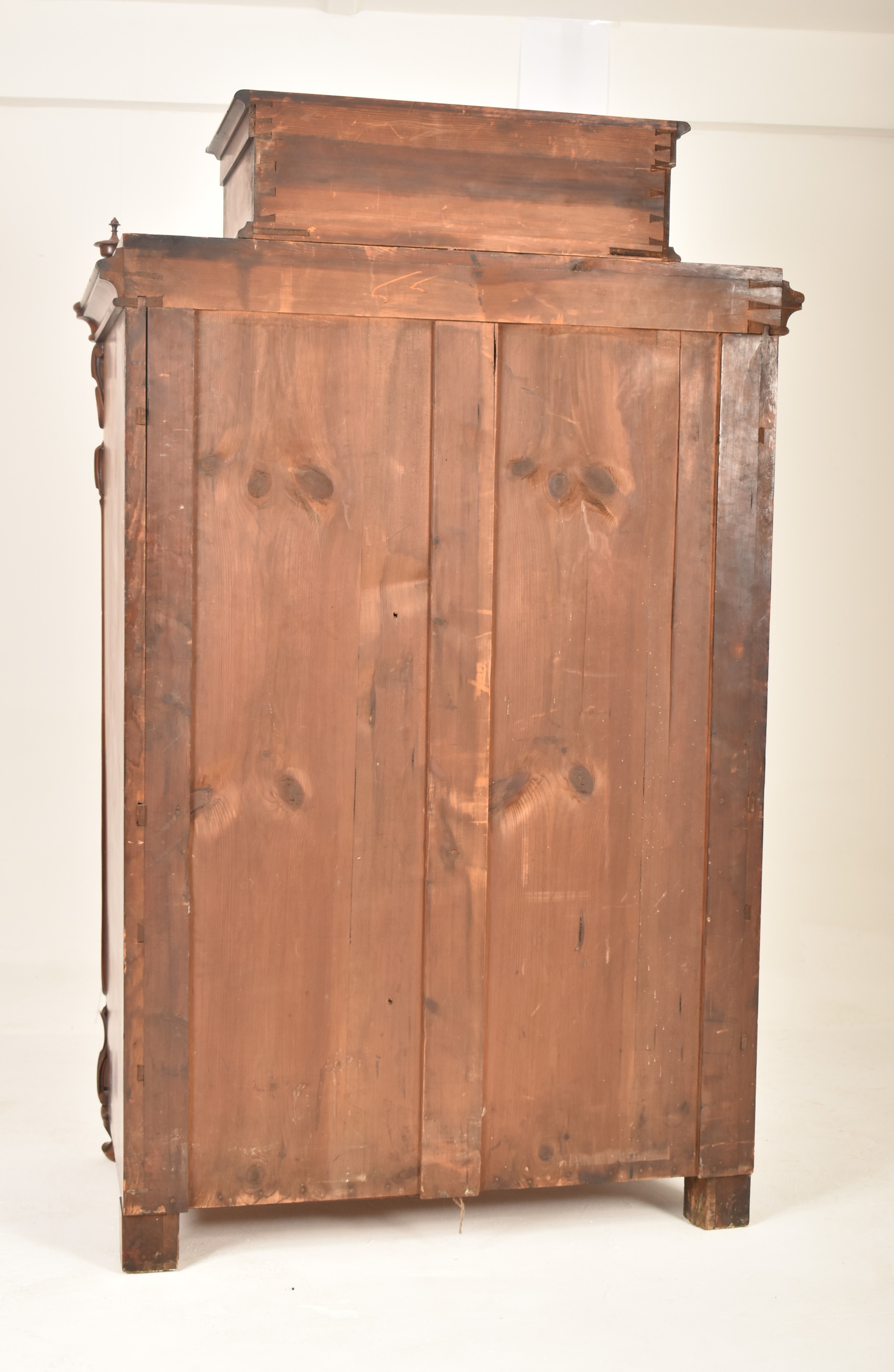 19TH CENTURY BIEDERMEIER WALNUT SECRETAIRE ABATTANT - Image 6 of 7