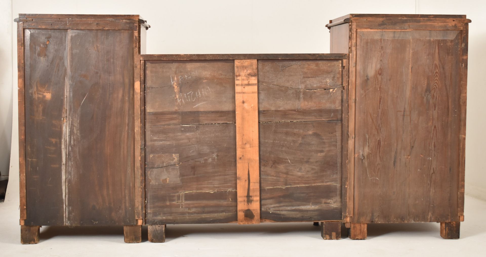 19TH CENTURY VICTORIAN INVERTED BREAKFRONT SIDEBOARD - Image 12 of 12