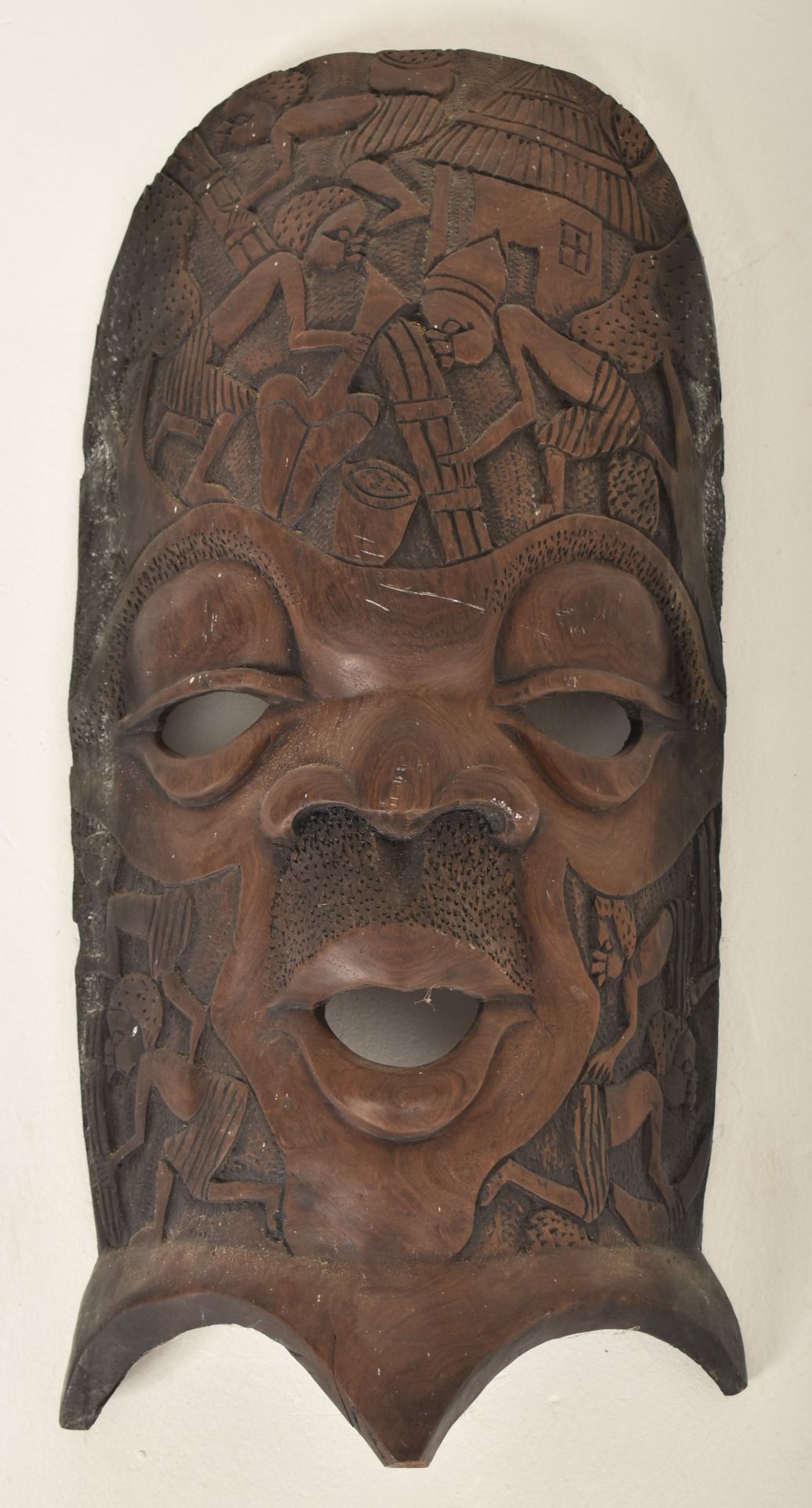 LARGE EAST AFRICAN MALAWI CARVED WOOD MASK