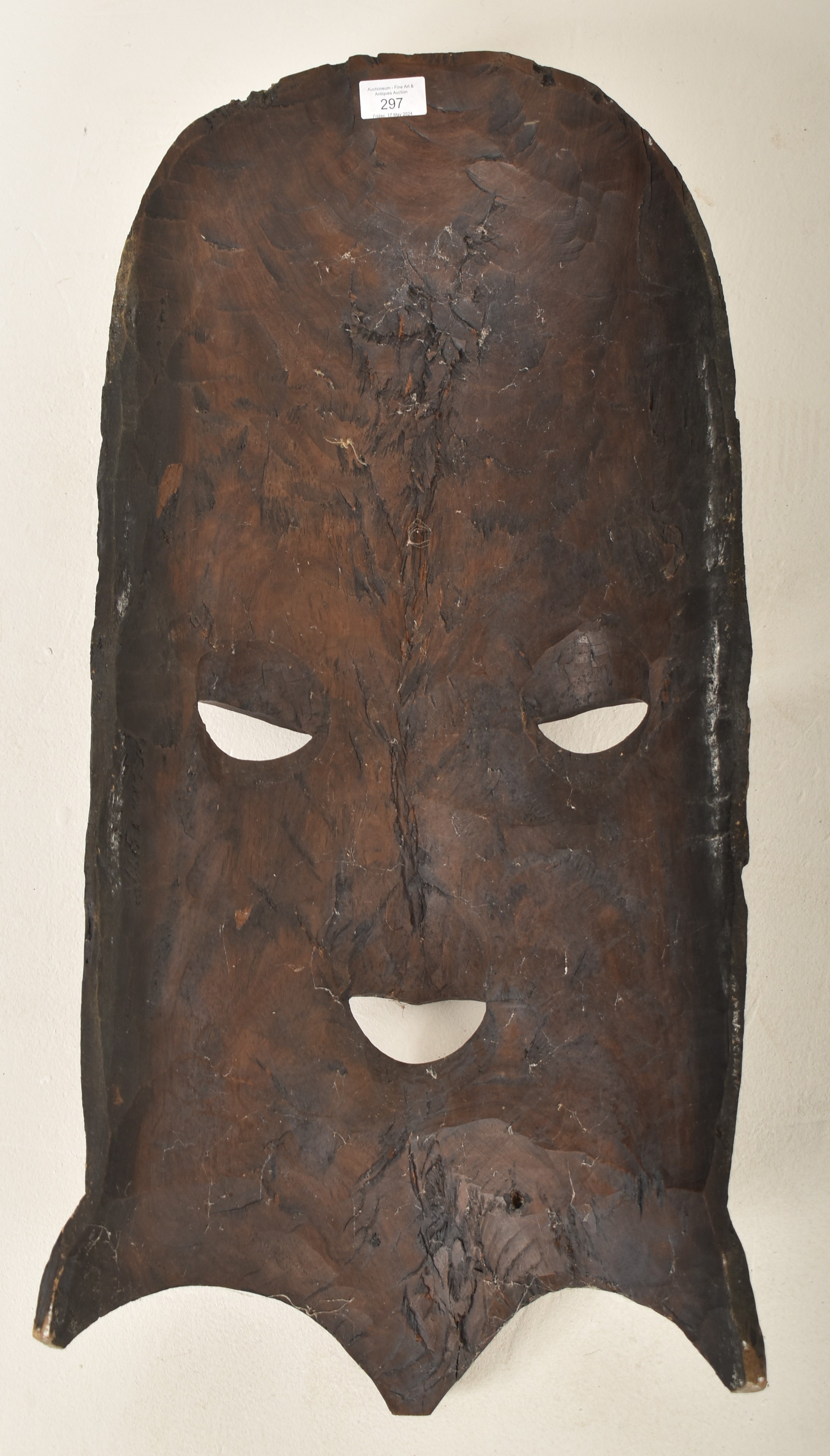 LARGE EAST AFRICAN MALAWI CARVED WOOD MASK - Image 5 of 5