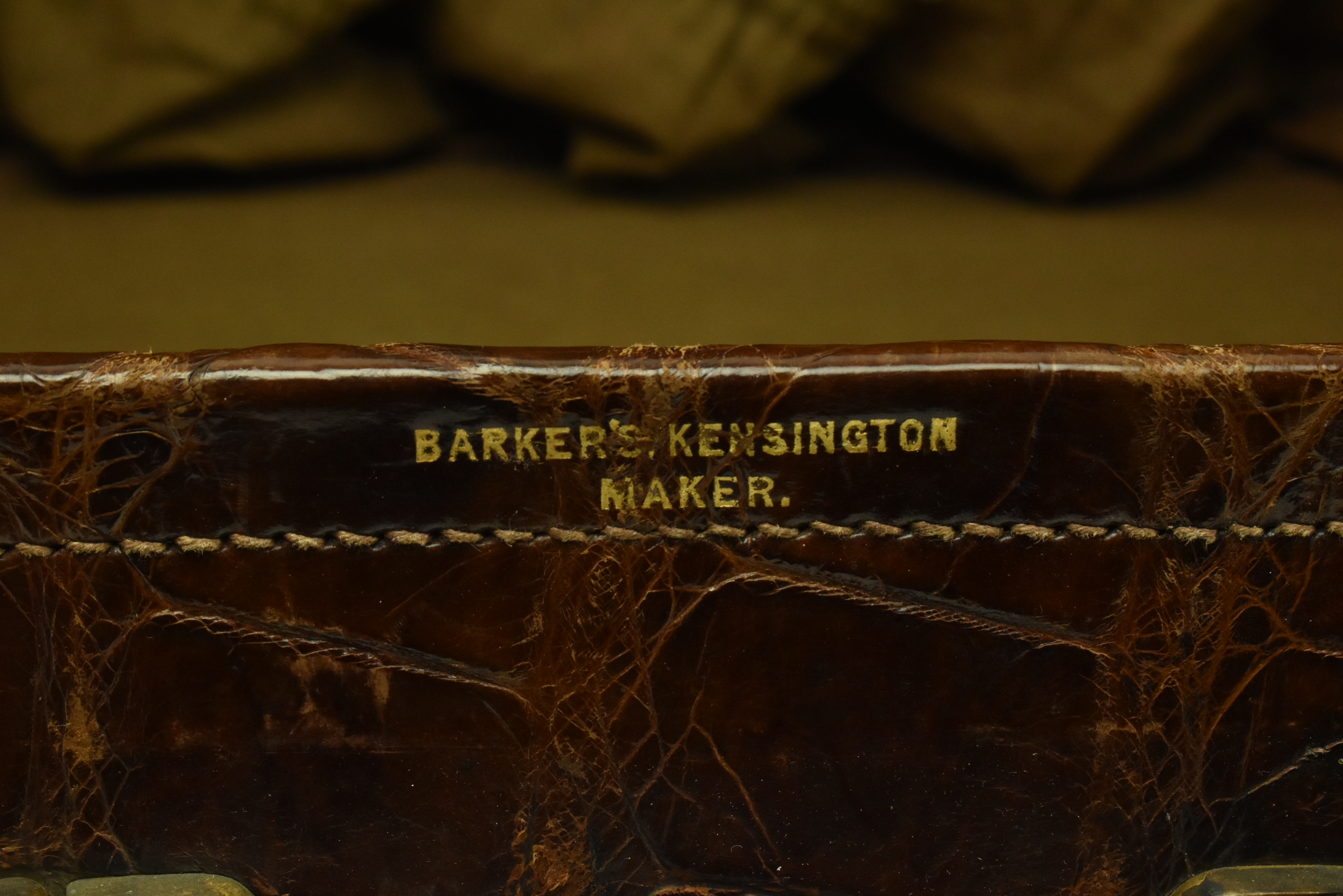 BARKERS KENSINGTON - MID CENTURY CROCODILE SKIN SUITCASE - Image 6 of 7