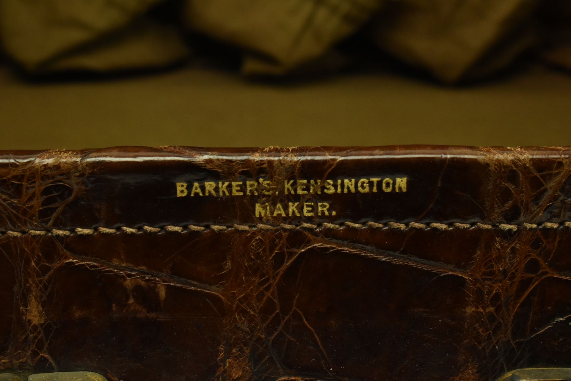 BARKERS KENSINGTON - MID CENTURY CROCODILE SKIN SUITCASE - Bild 6 aus 7