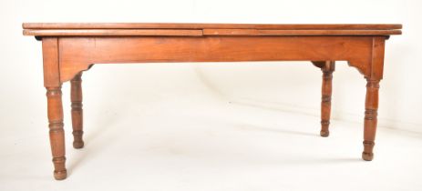 EARLY 20TH CENTURY FRENCH FRUITWOOD DINING TABLE