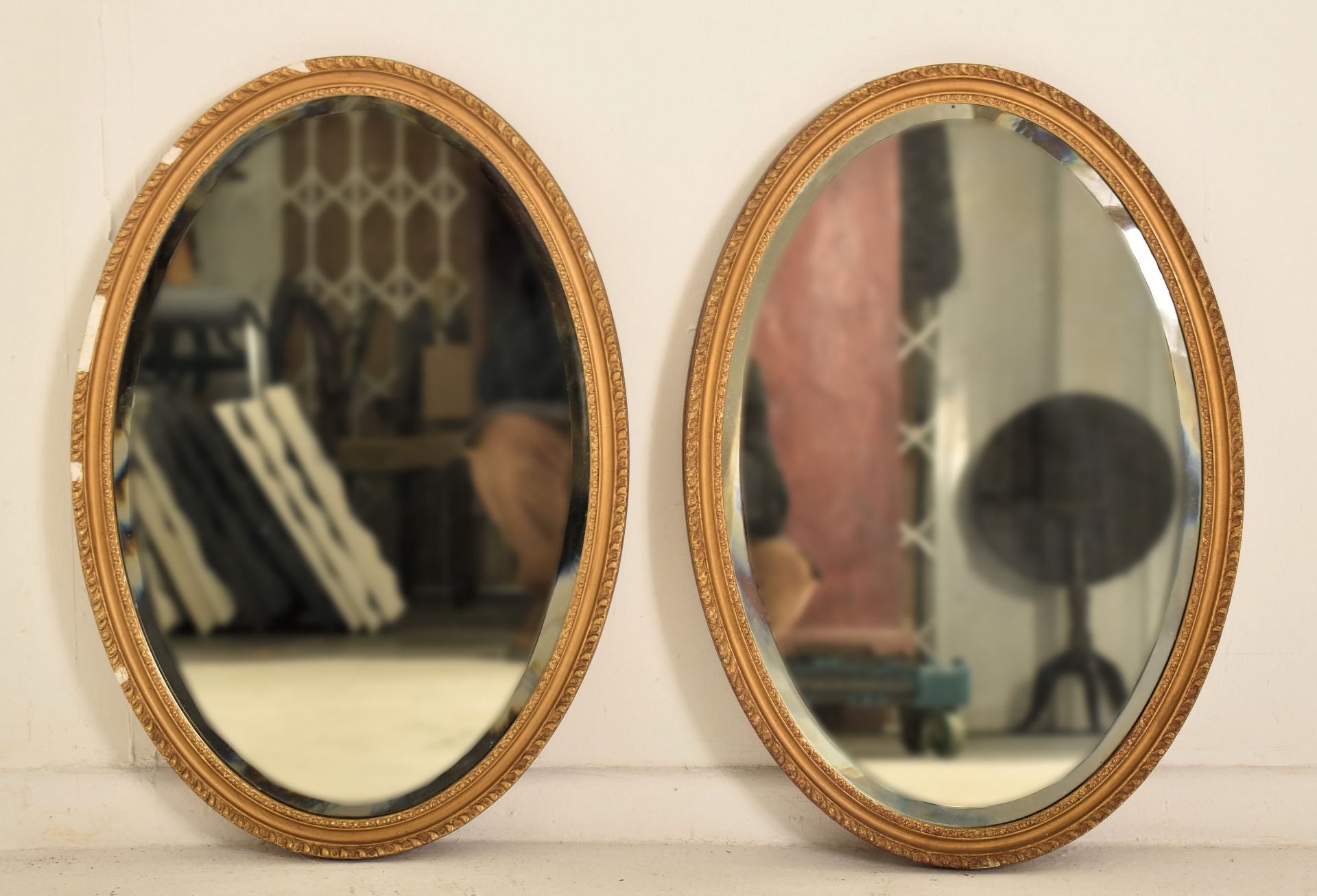 PAIR OF LATE VICTORIAN GILT GESSO & WOOD OVAL WALL MIRRORS