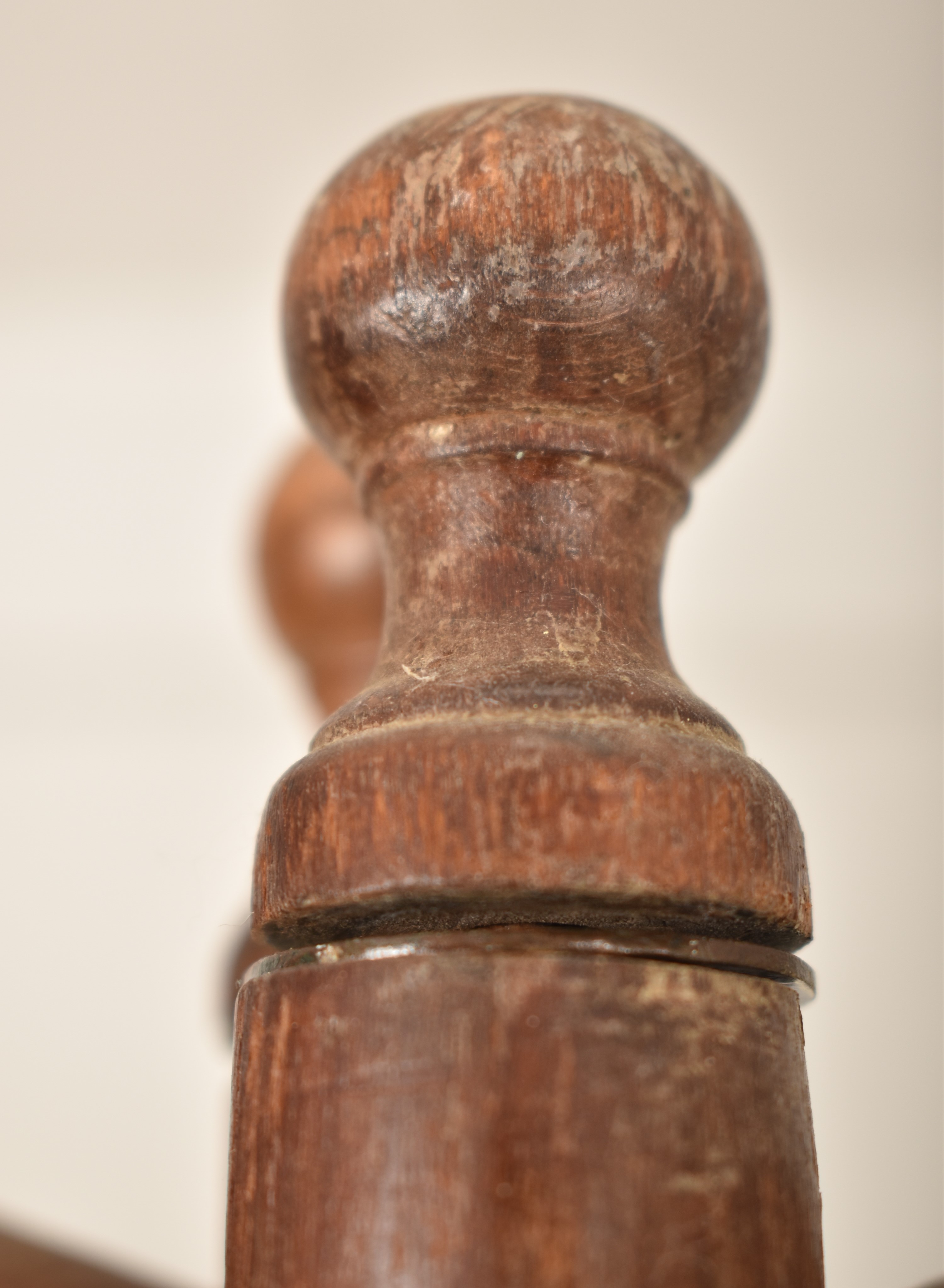 LATE 19TH CENTURY VICTORIAN MAHOGANY DISCRETIONARY SCREEN - Image 3 of 5