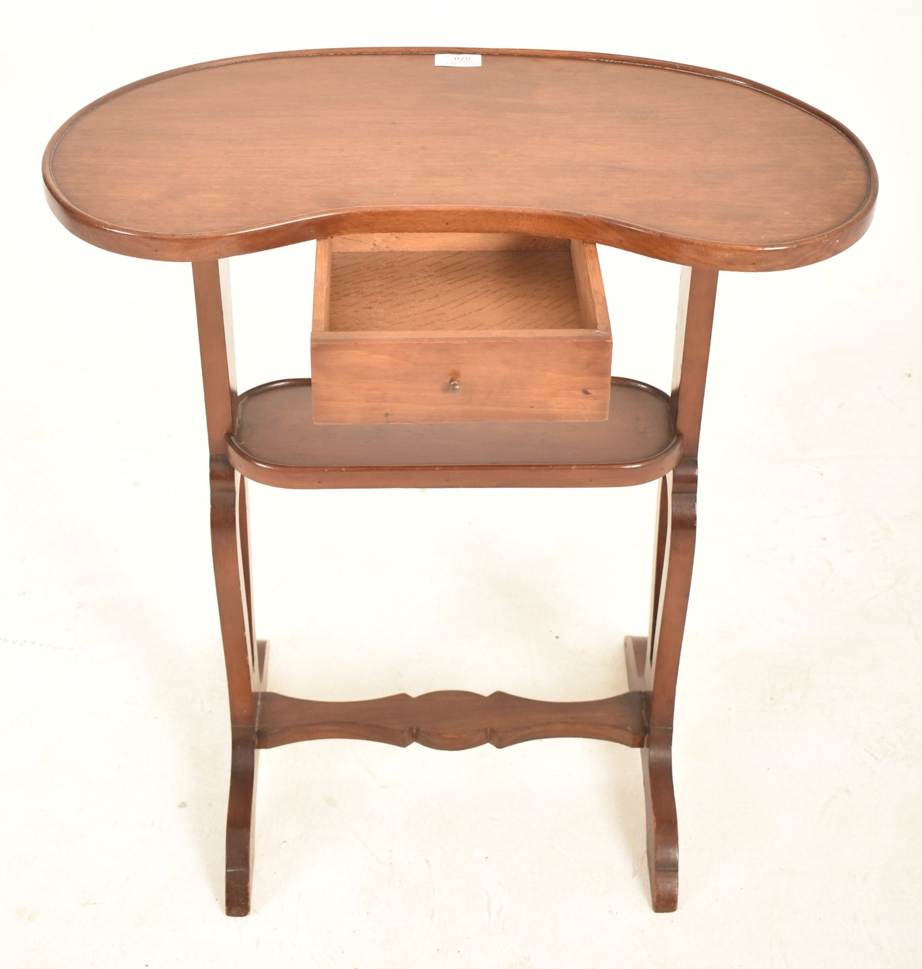 19TH CENTURY FRENCH MAHOGANY KIDNEY SIDE TABLE - Image 2 of 5