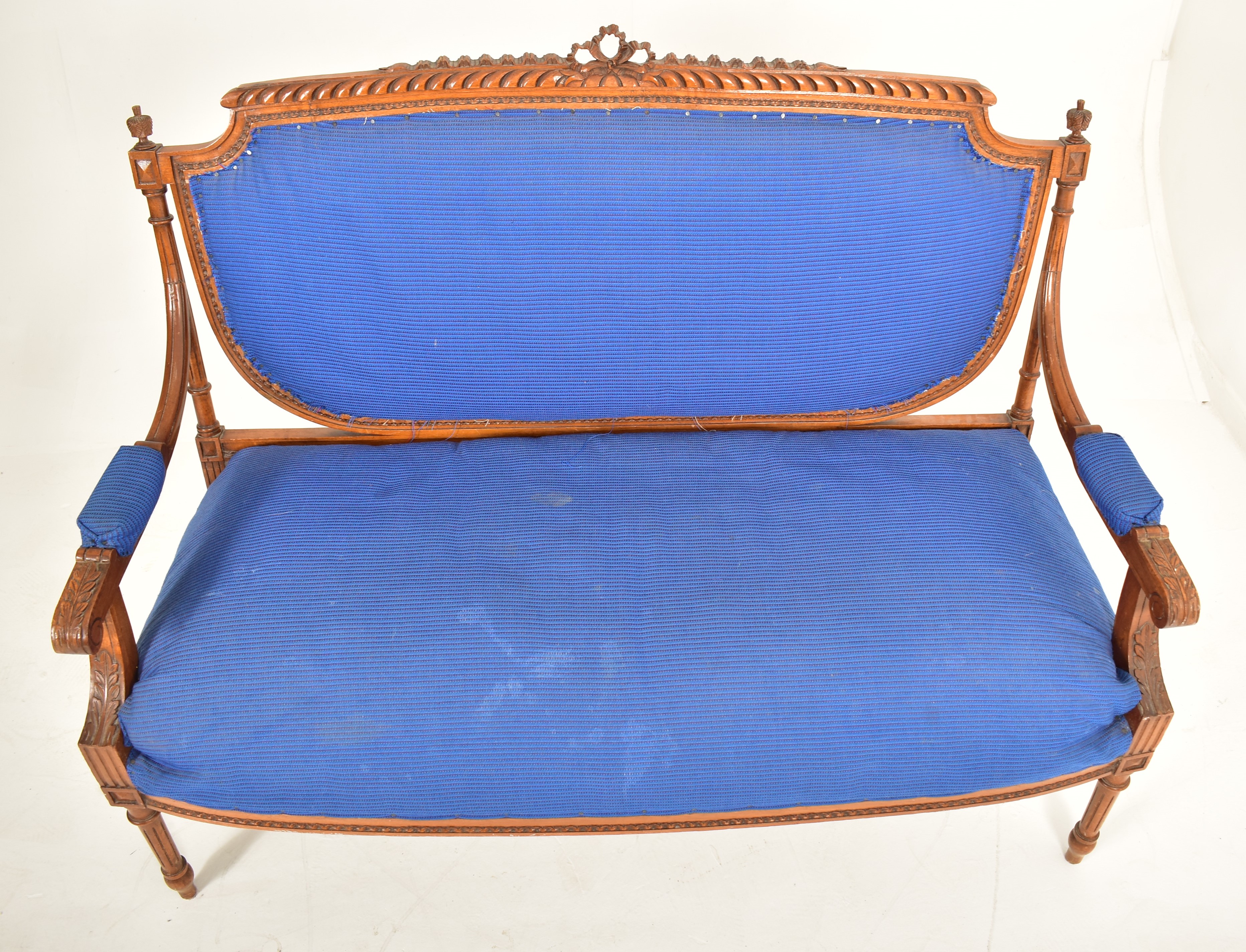 FRENCH LOUIS XVI STYLE CARVED OAK & UPHOLSTERED CANAPE SOFA - Image 2 of 7