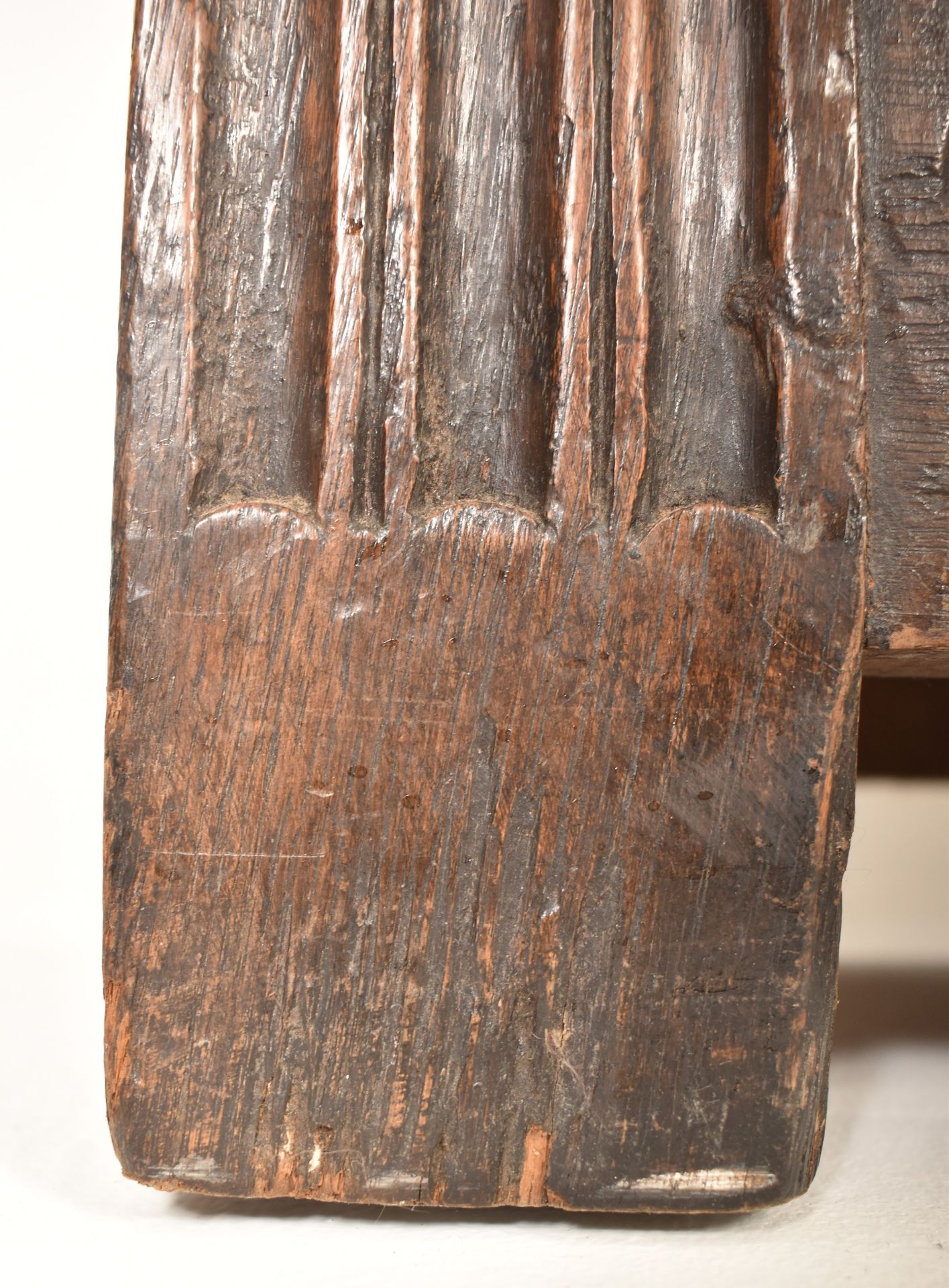 ELIZABETHAN STYLE 19TH CENTURY CARVED OAK COURT CUPBOARD - Image 6 of 7
