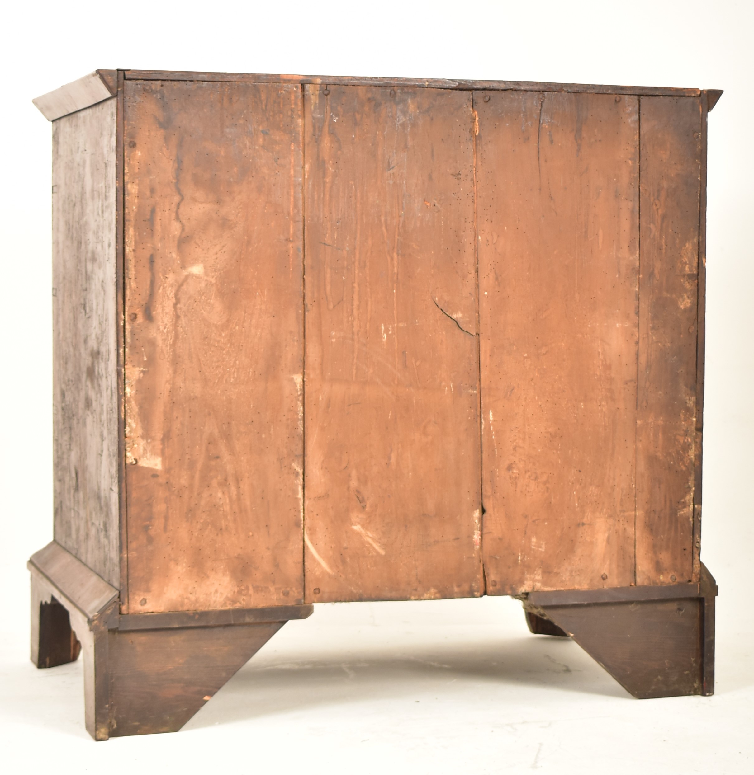 QUEEN ANNE BURR WALNUT & MAHOGANY CHEST OF DRAWERS - Image 6 of 6